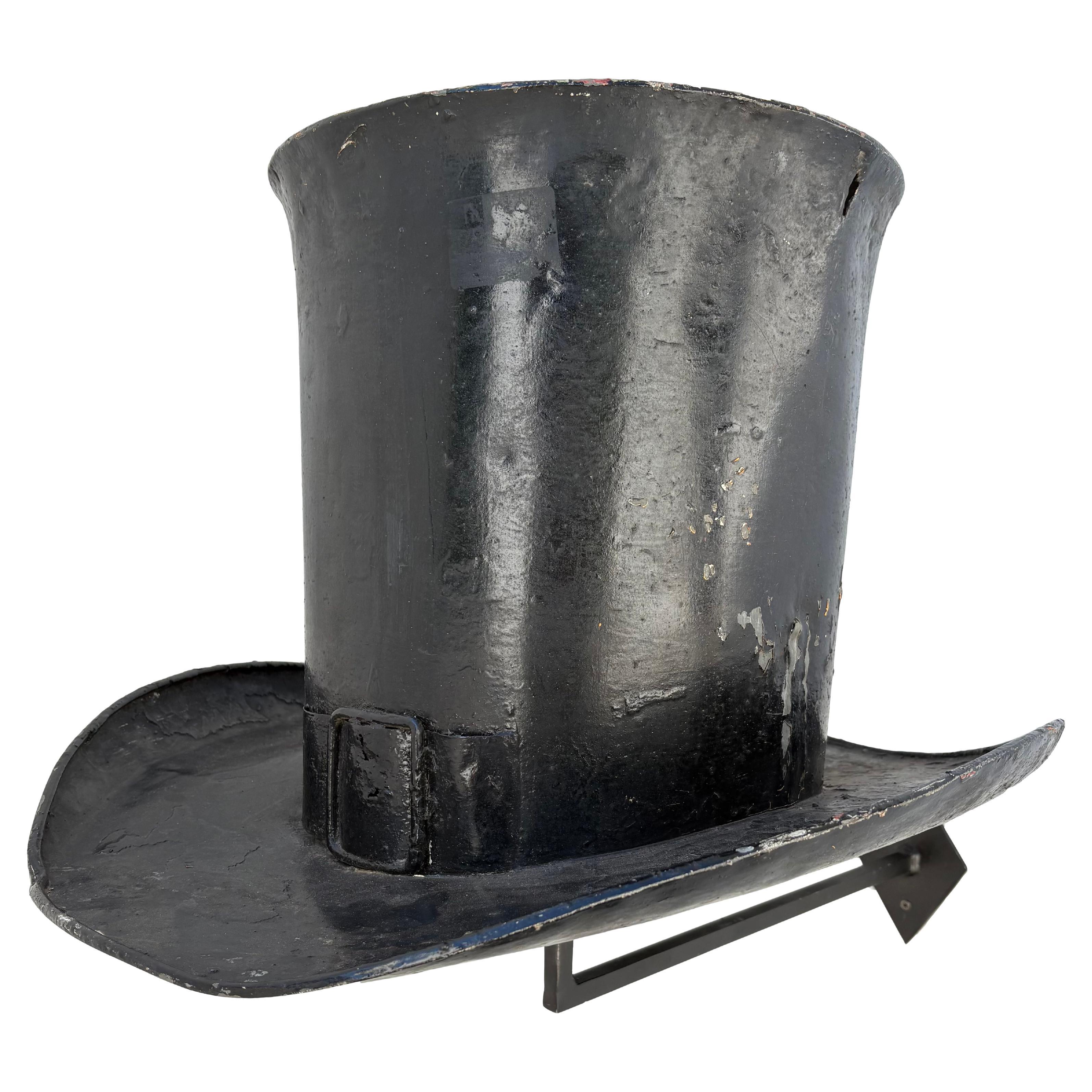C.1880 Arte popular americano Letrero de sombrerero con sombrero de copa en venta