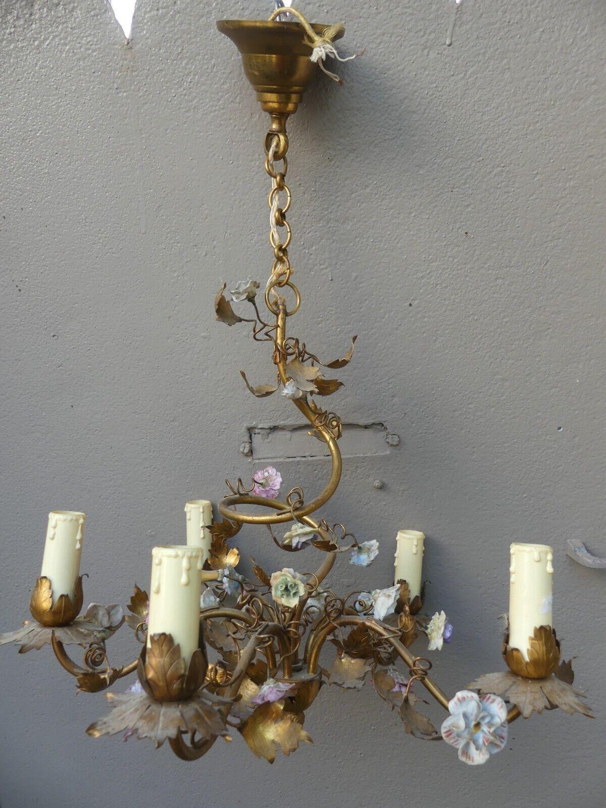 c1880 Antique French Louis XVI stlye Bronze & Porcelain Flowered Chandelier In Good Condition For Sale In Opa Locka, FL
