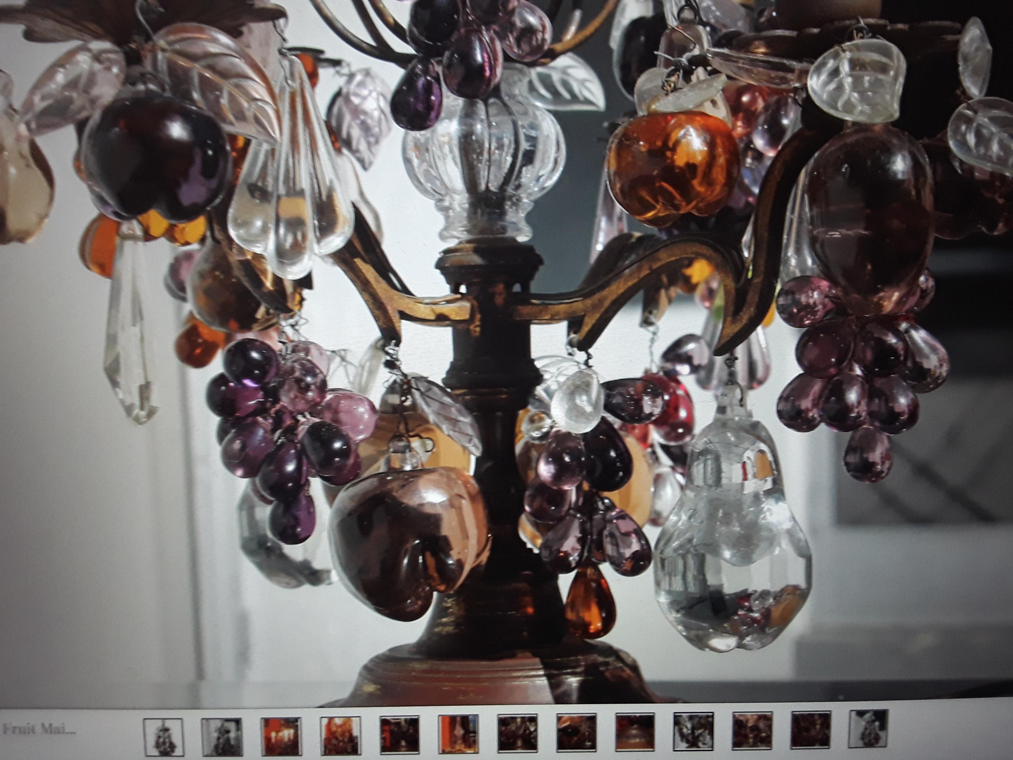 c1880 Lámpara de mesa/ Girandole francesa Luis XV de bronce cargada con frutas de cristal de Murano en venta 2
