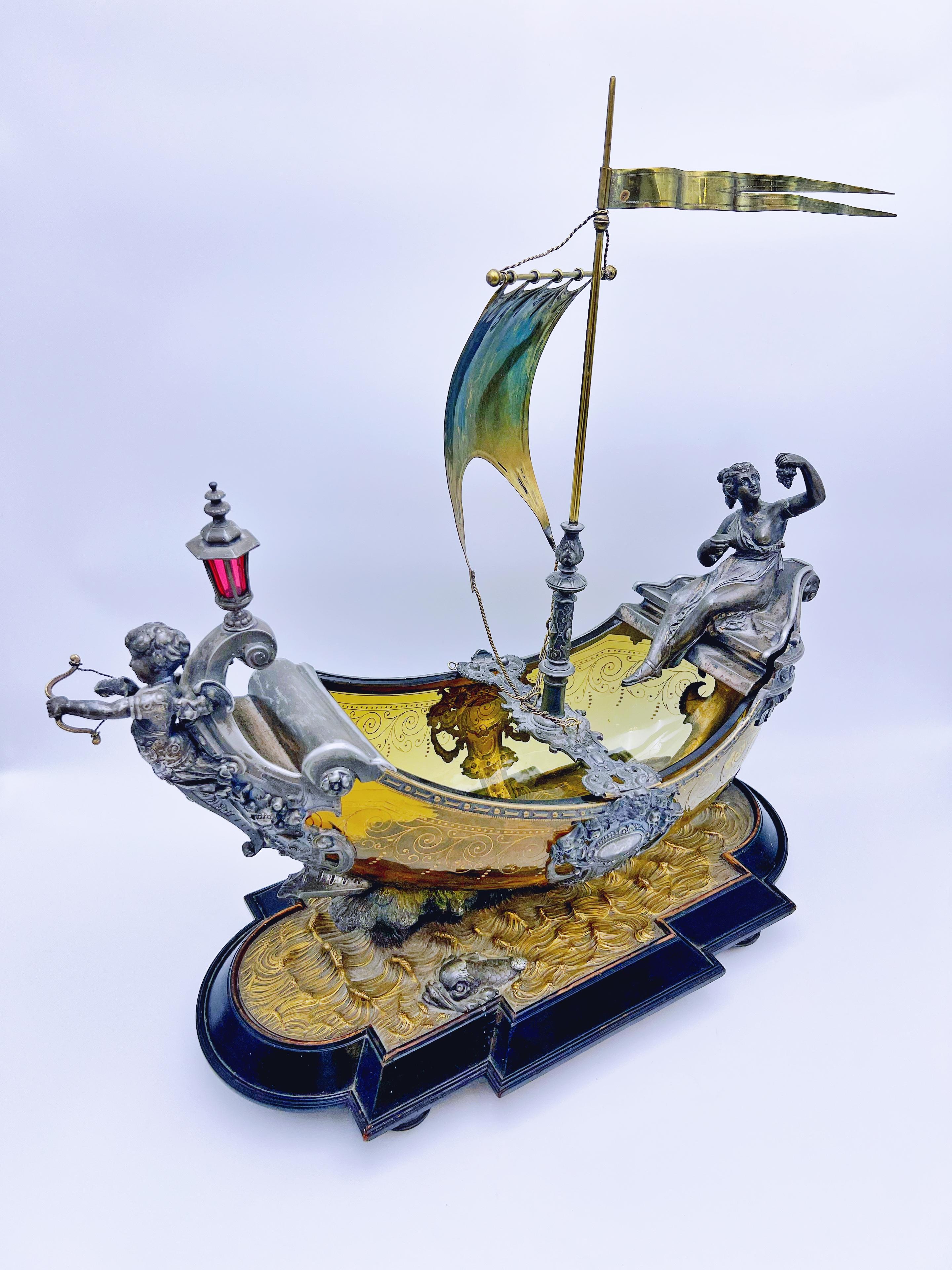 um 1880 ANTIQUE NEO-RENAISSANCE IMPRESSIVE FIGURAL NEF, ÖSTERREICH im Angebot 4