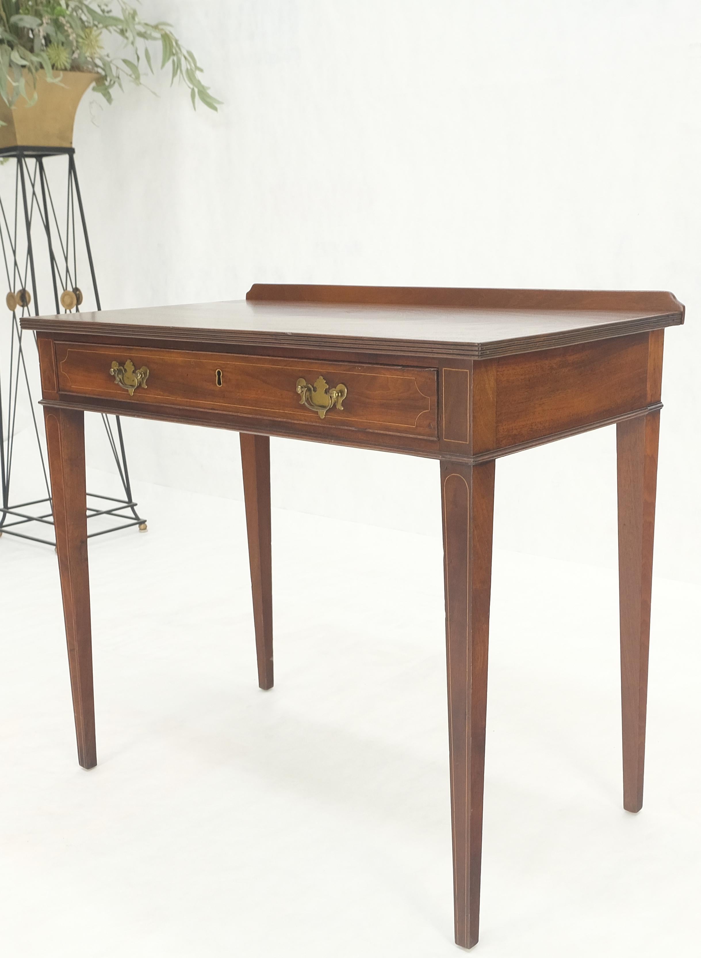 Américain c.1880 Fine One Drawer Inlayed Solid Crotch Mahogany Top Console Table MINT ! en vente