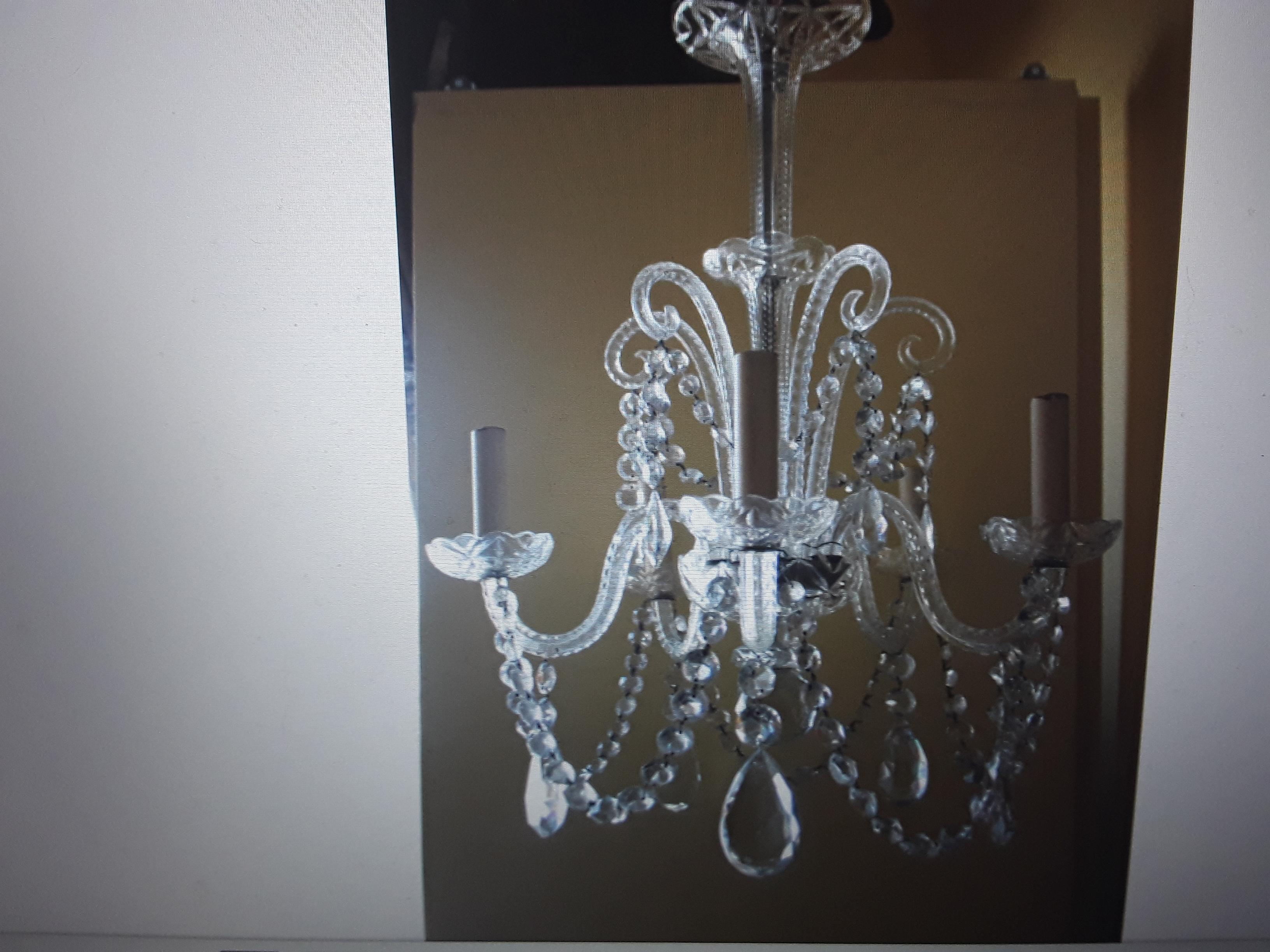 Georgian c1890-1900 Antique Anglo-Irish Traditional Cut Leaded Crystal Chandelier For Sale