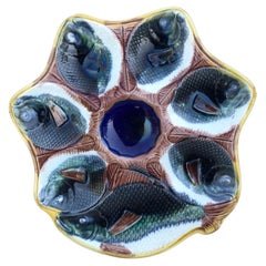 C.1890 English Majolica Fish Heads Oyster Plate