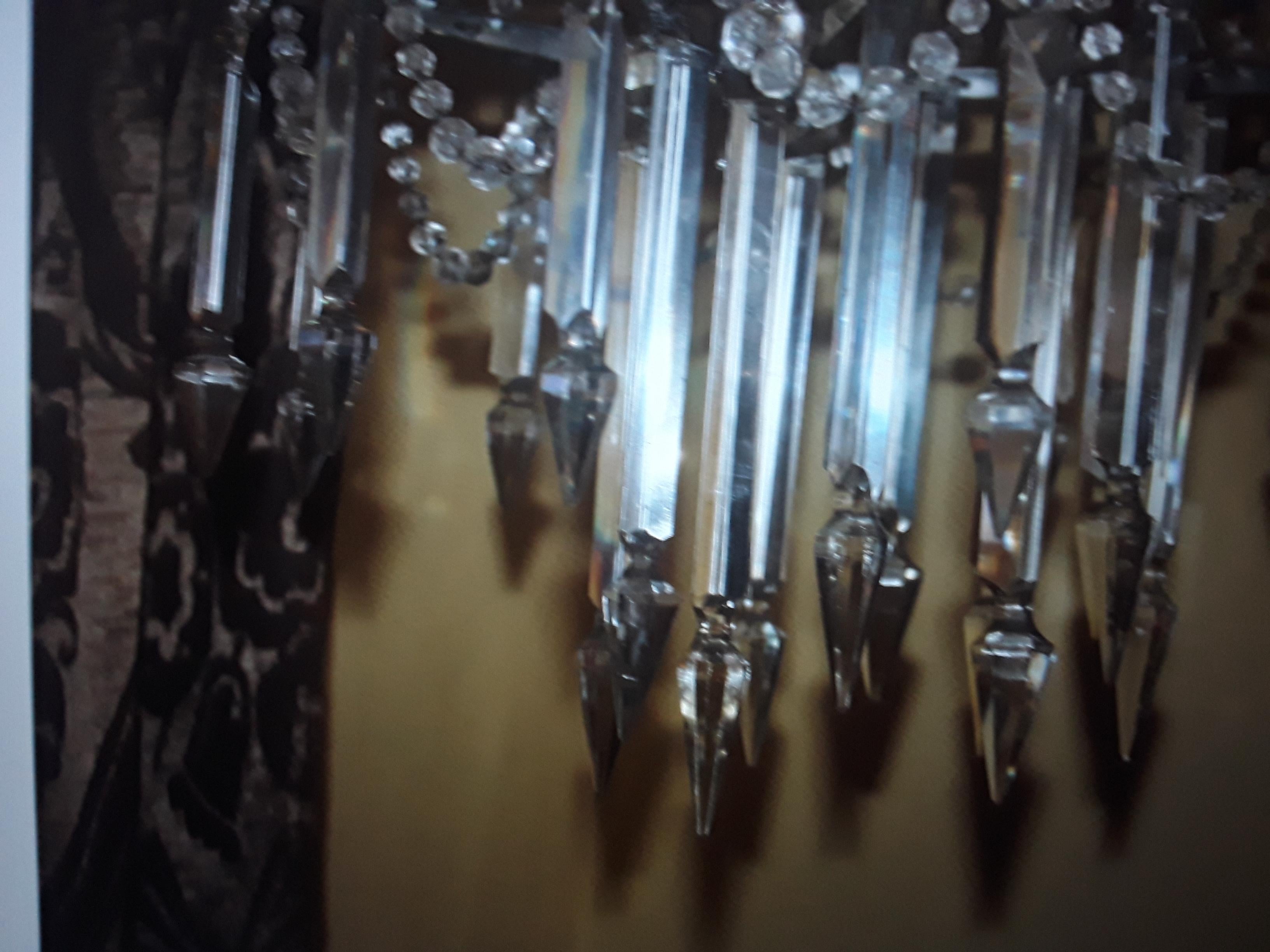 c1890 Lampadario francese a forma di corona con perline di cristallo In condizioni buone in vendita a Opa Locka, FL