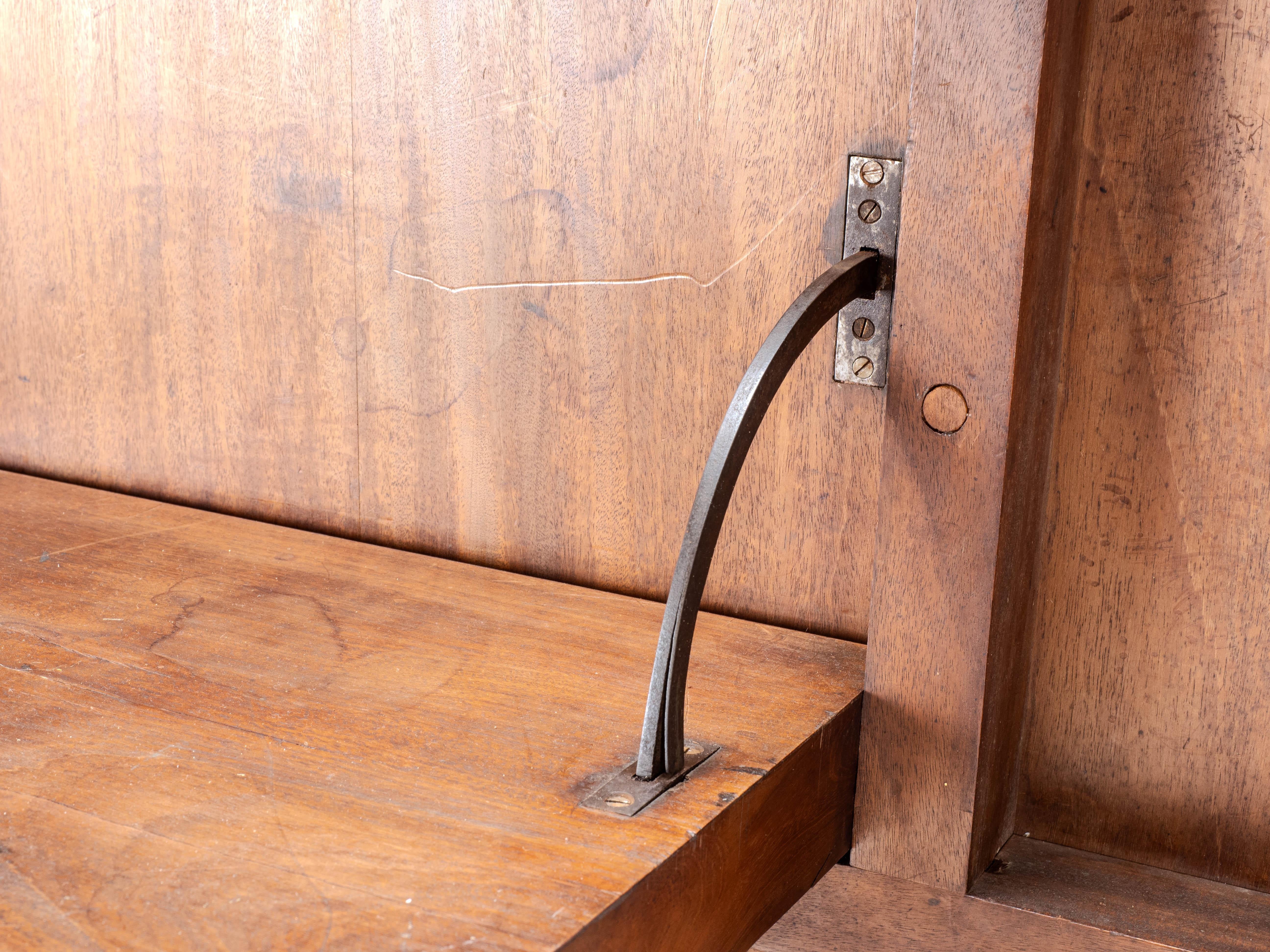 C.18th Georgian Mahogany Oblong Dining Table (Tilt-Top Breakfast Chippendale) For Sale 10