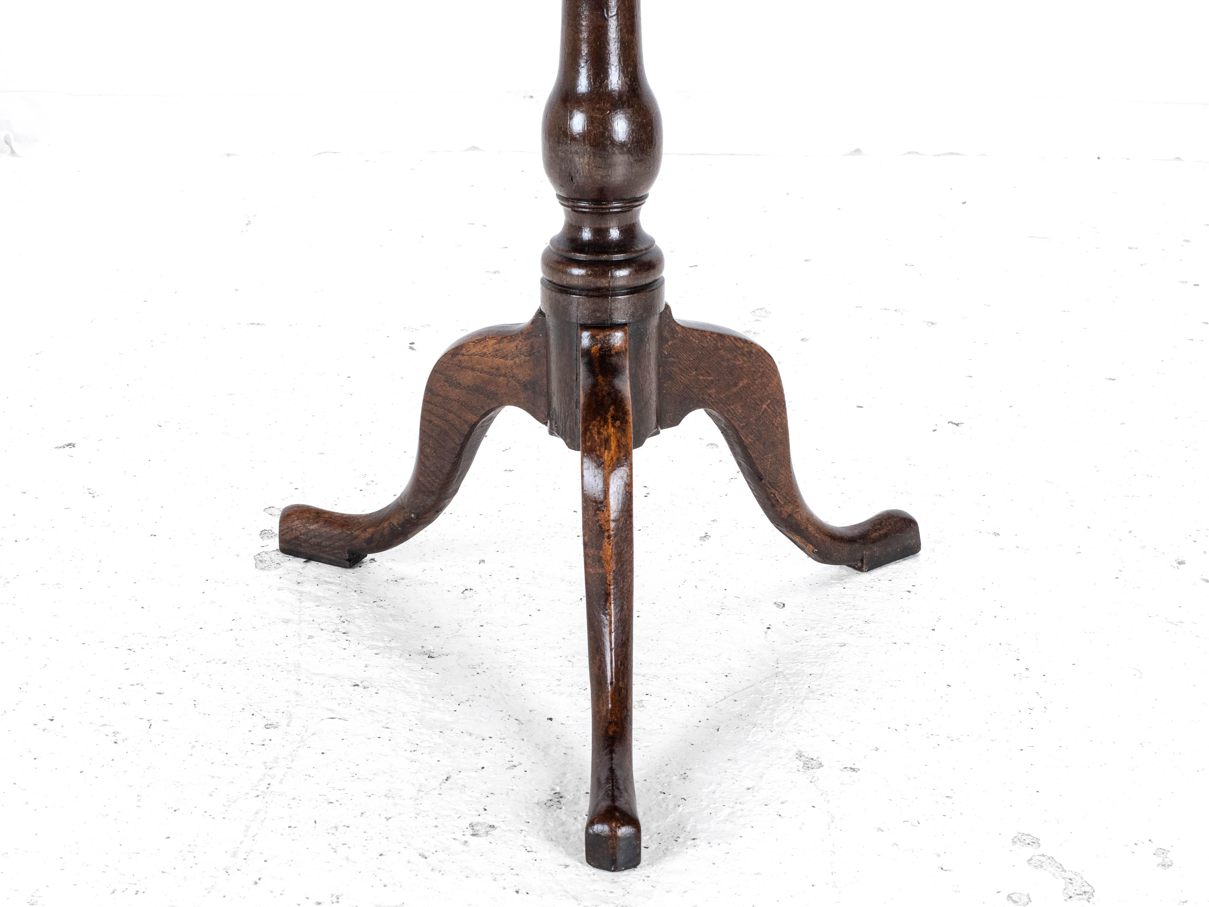 C18th Georgian Oak Country Wine Tilt Top Tripod Table (George III Side Lamp) 9