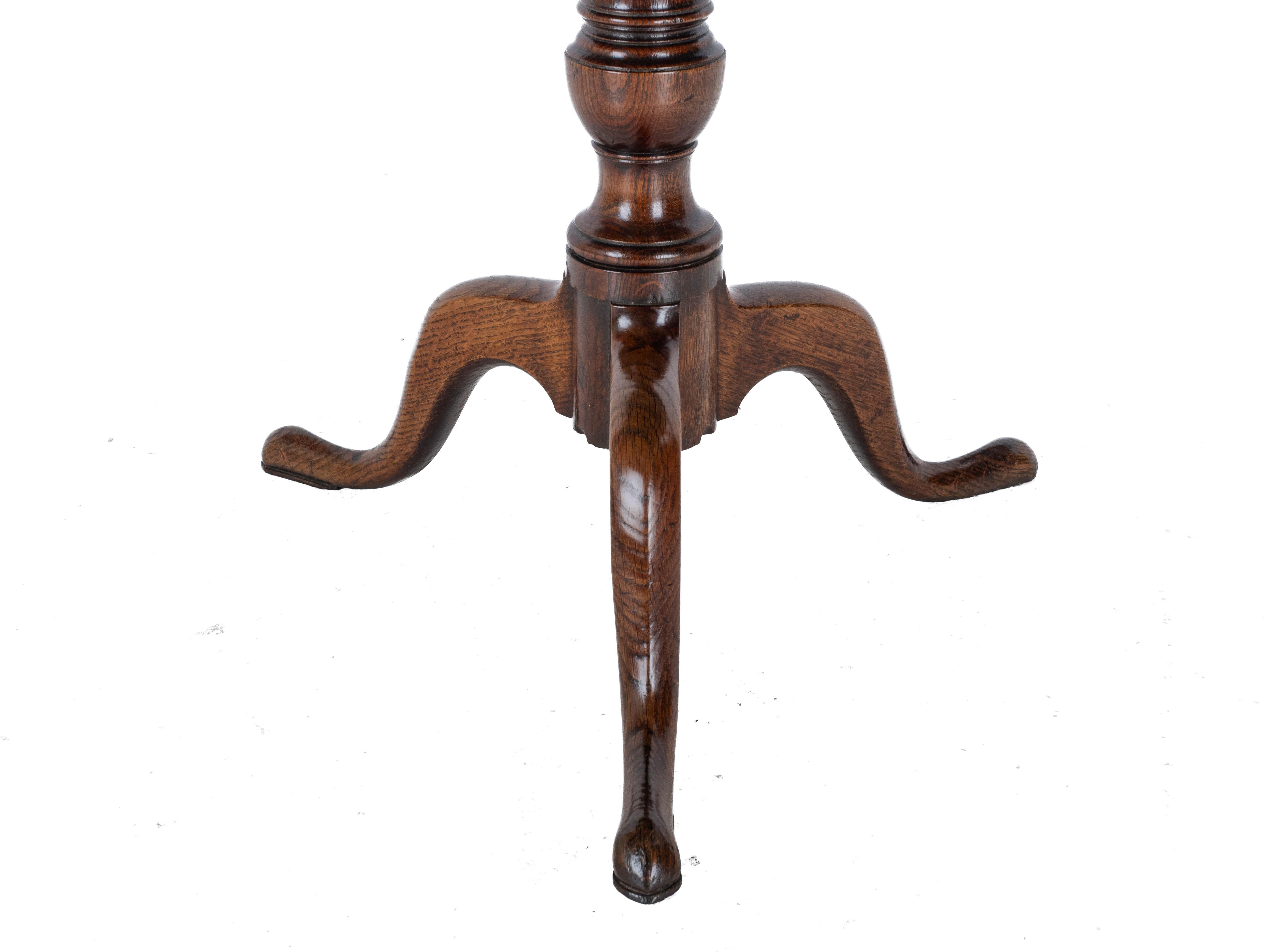 C.18th Georgian Well Figured Oak Tripod Supper Table (Quarter Sawn Book Matched) 8