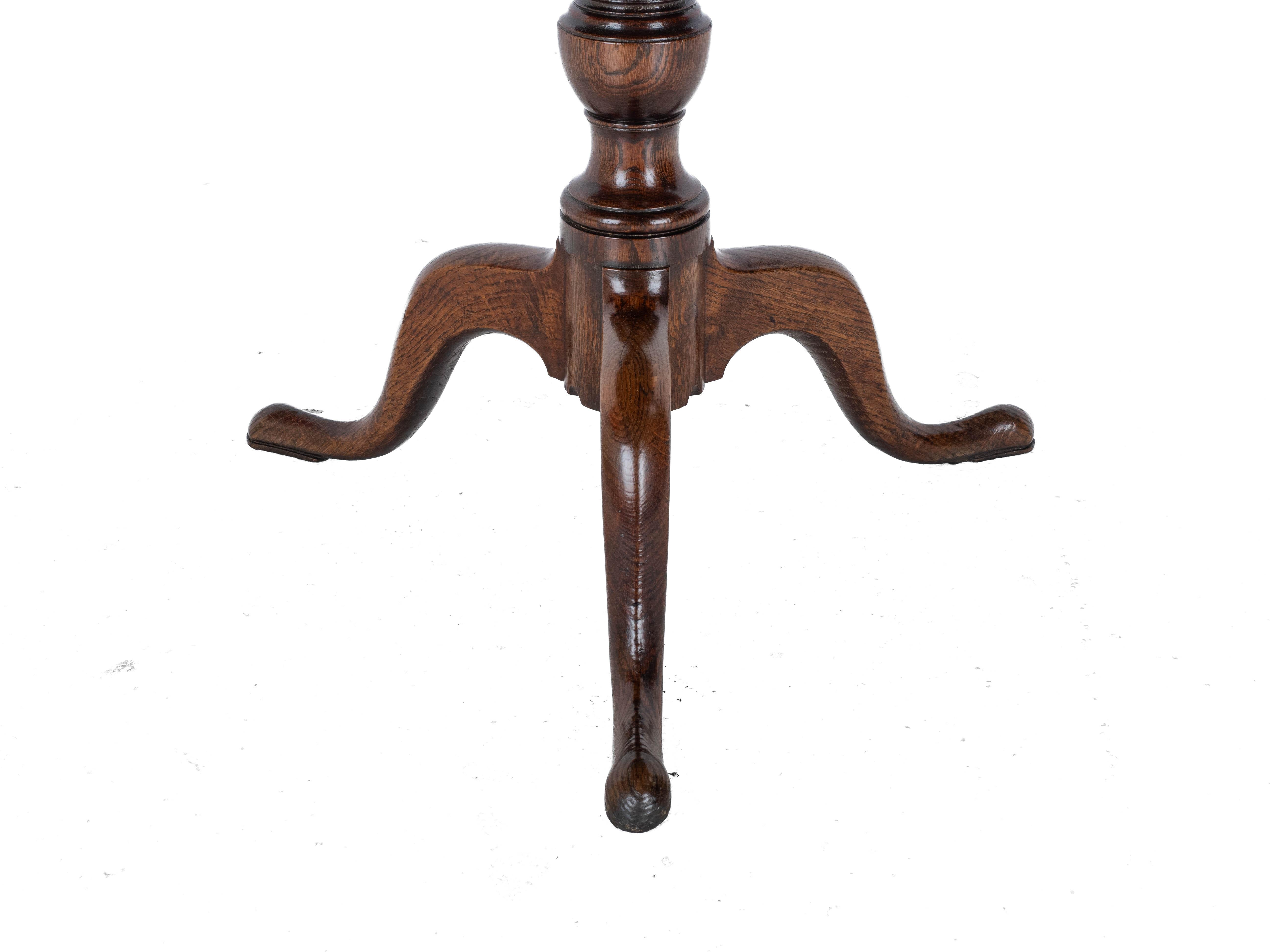 C.18th Georgian Well Figured Oak Tripod Supper Table (Quarter Sawn Book Matched) 10