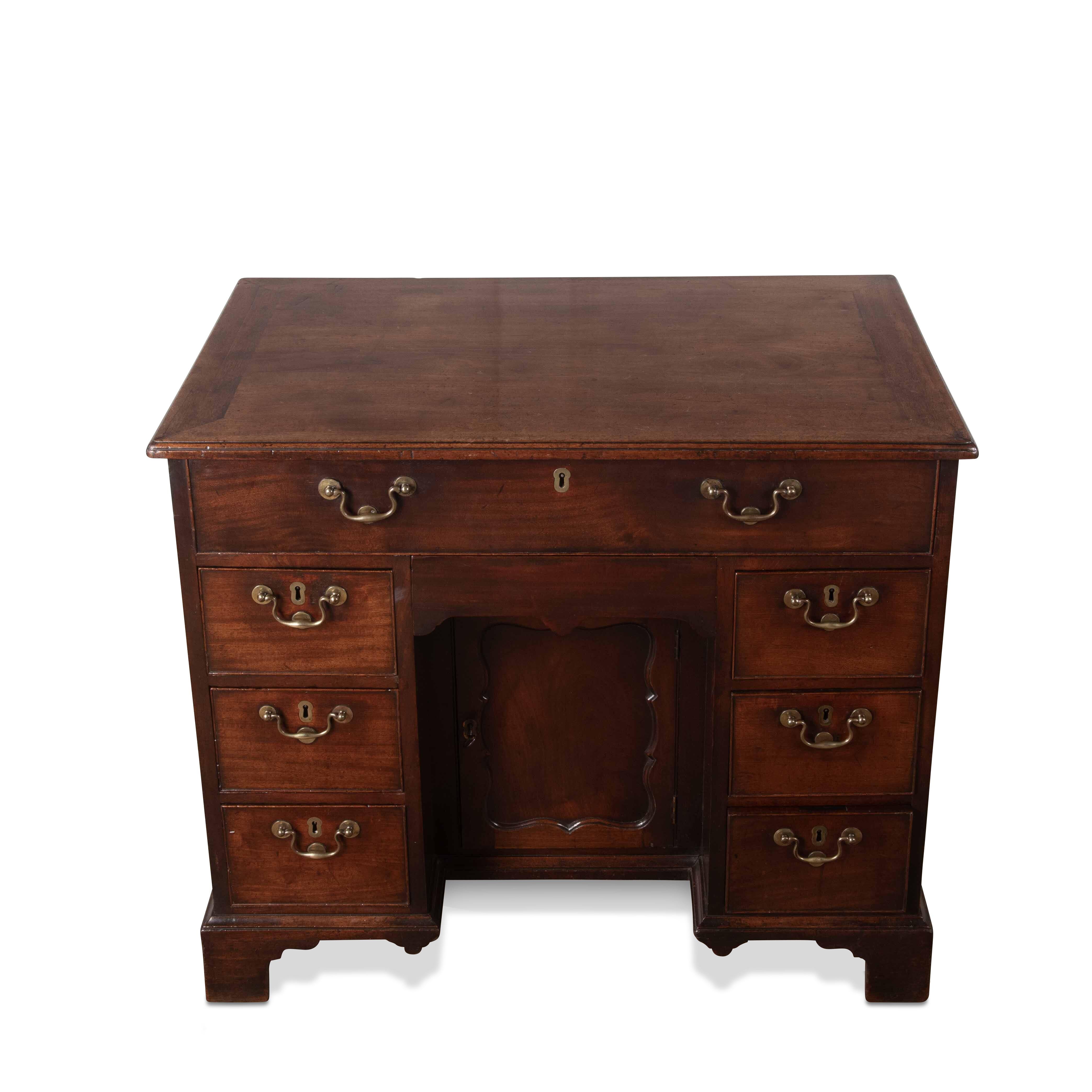 C18th Mahogany `Grendy` Kneehole Desk For Sale 2