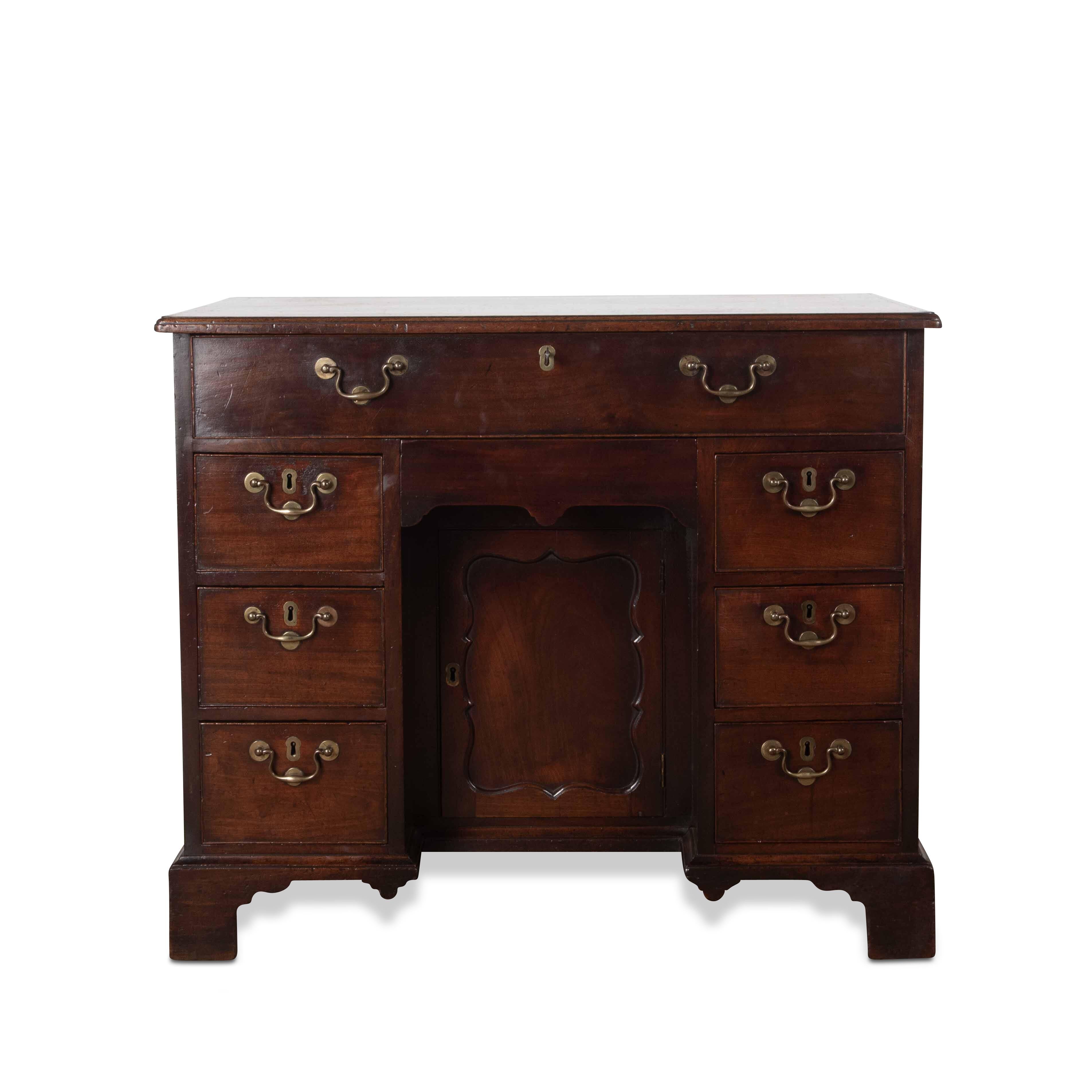 English C18th Mahogany `Grendy` Kneehole Desk For Sale