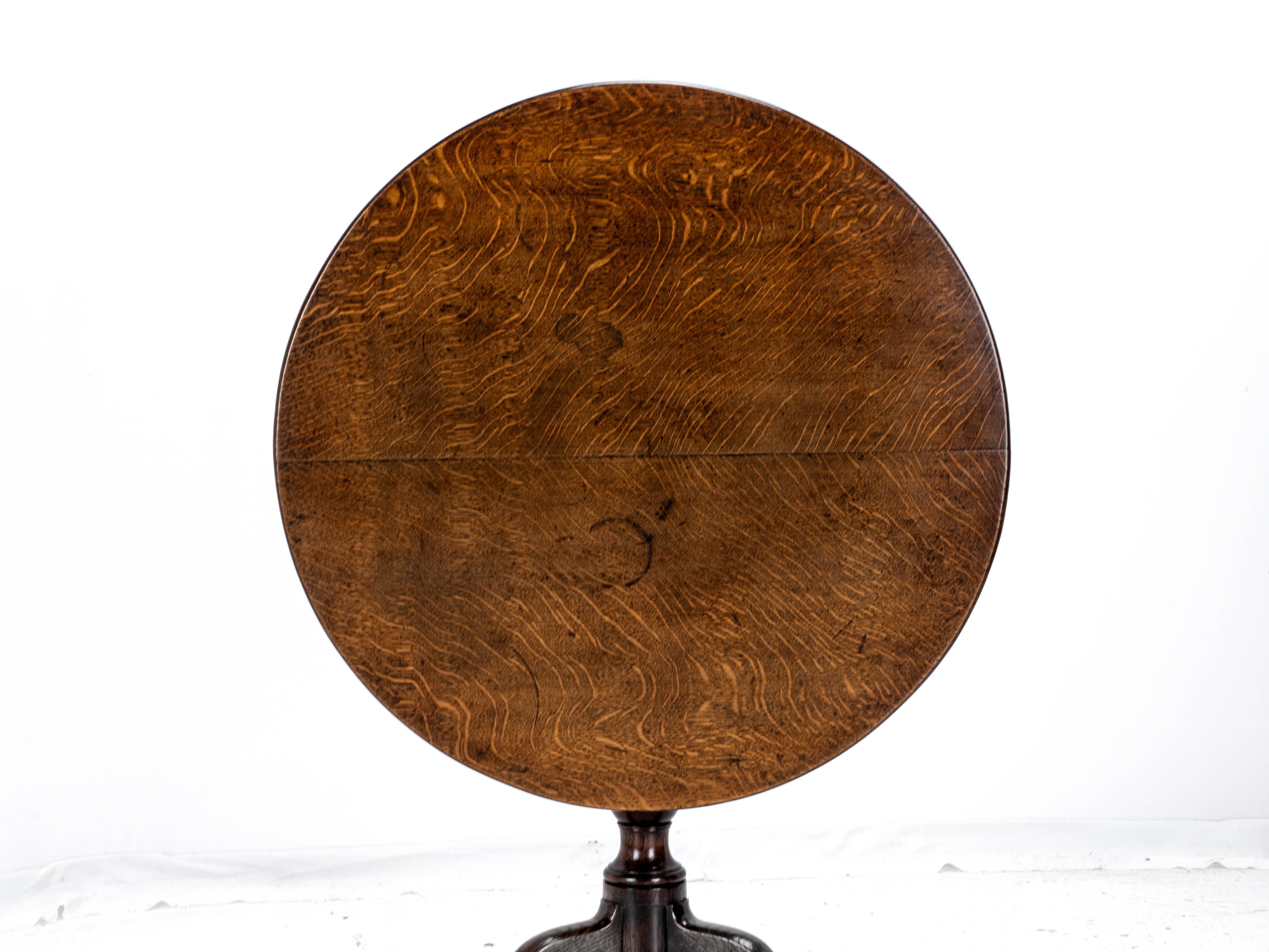 18th Century C.18th Georgian Well Figured Oak Tripod Supper Table (Quarter Sawn Book Matched)