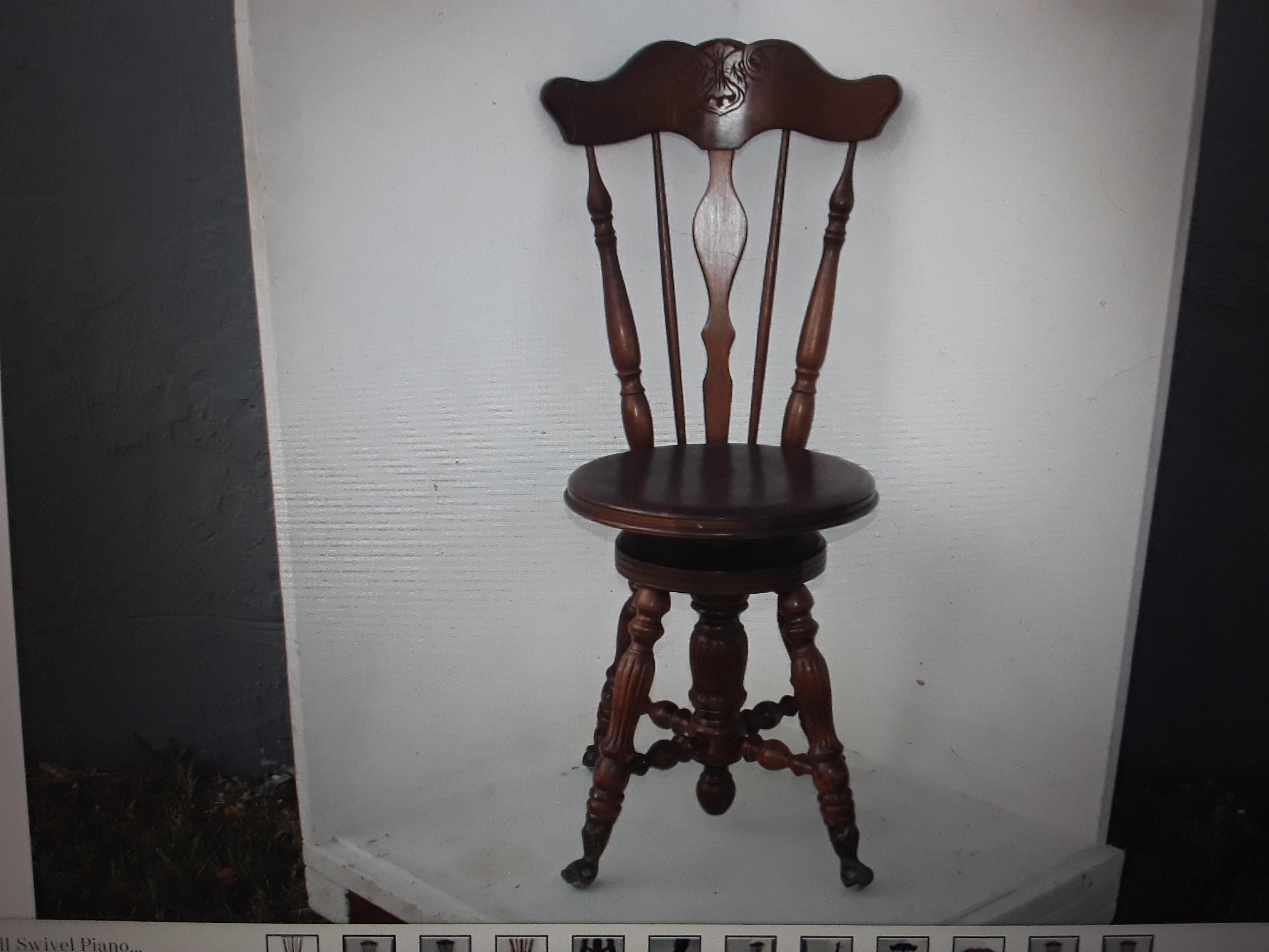 c1900 Antique Victorian High Back Ball / Claw Swivel Piano Stool For Sale 3