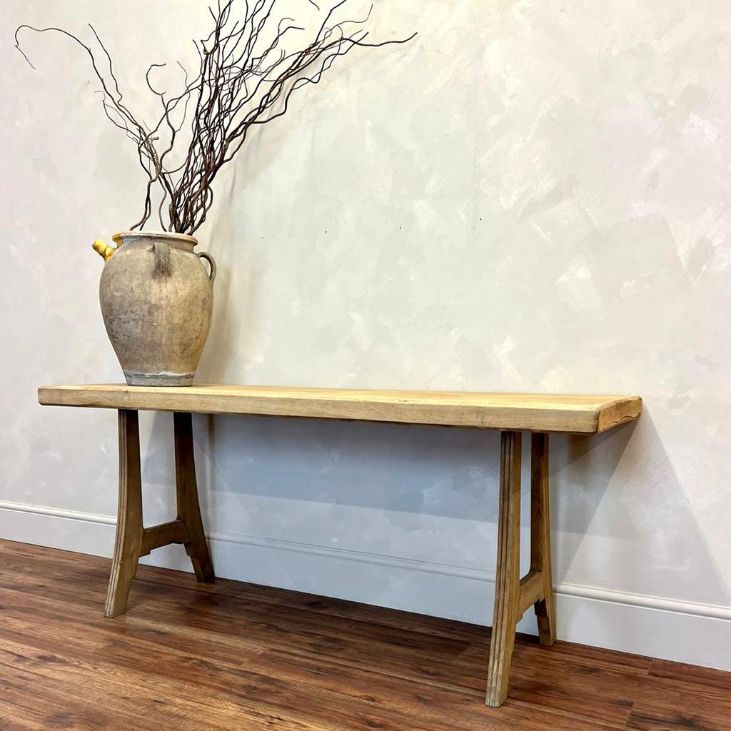 circa 1900 French Bleached Oak Console / Server Table 

Would make an amazing serving table or on the back of a sofa with lamps and decorative items
Lovely reeded detailed sprayed legs
Dimensions:H: 73cm (28.7