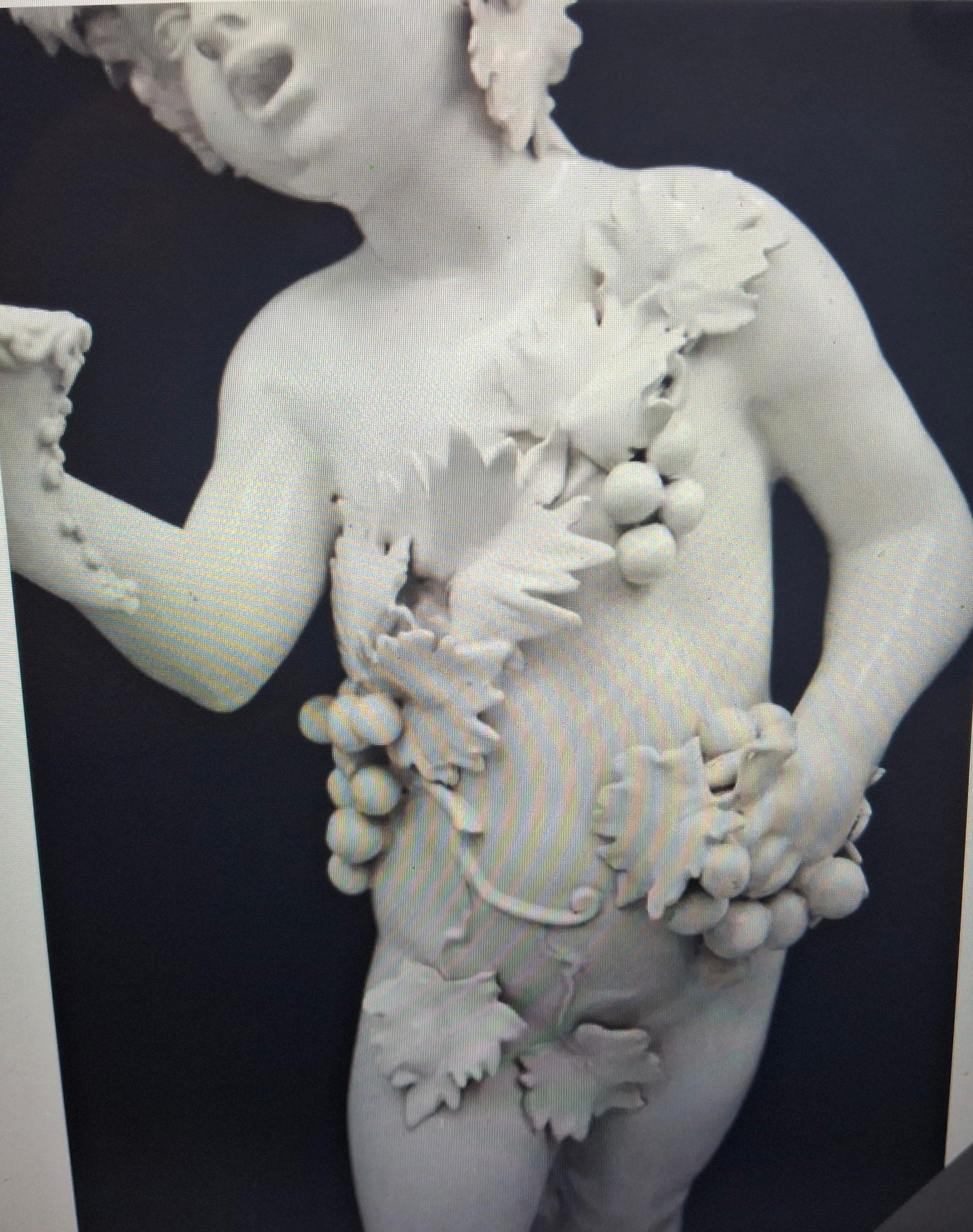 c1900 Continental Gran Escultura Niño Bacanal - Terracota vidriada en venta 13