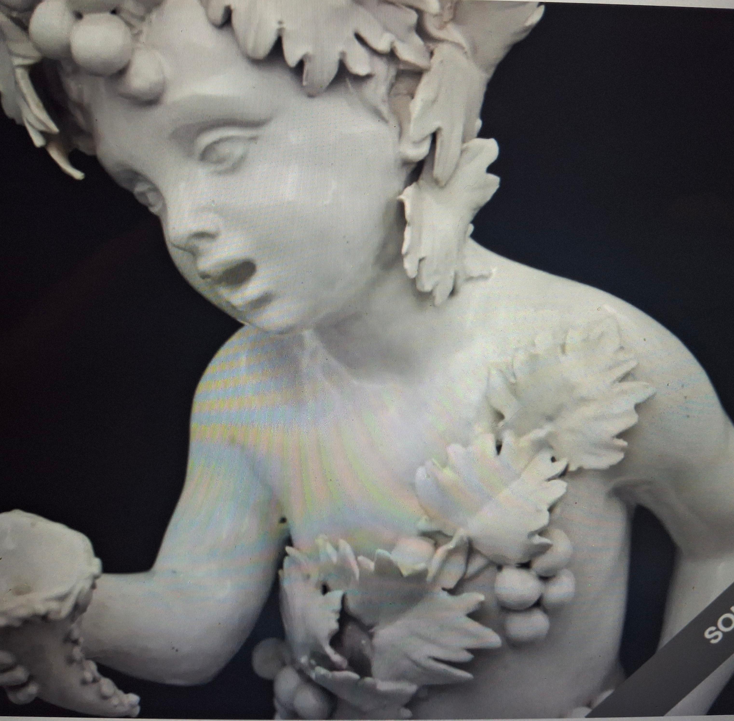 c1900 Continental Gran Escultura Niño Bacanal - Terracota vidriada en Bueno estado para la venta en Opa Locka, FL