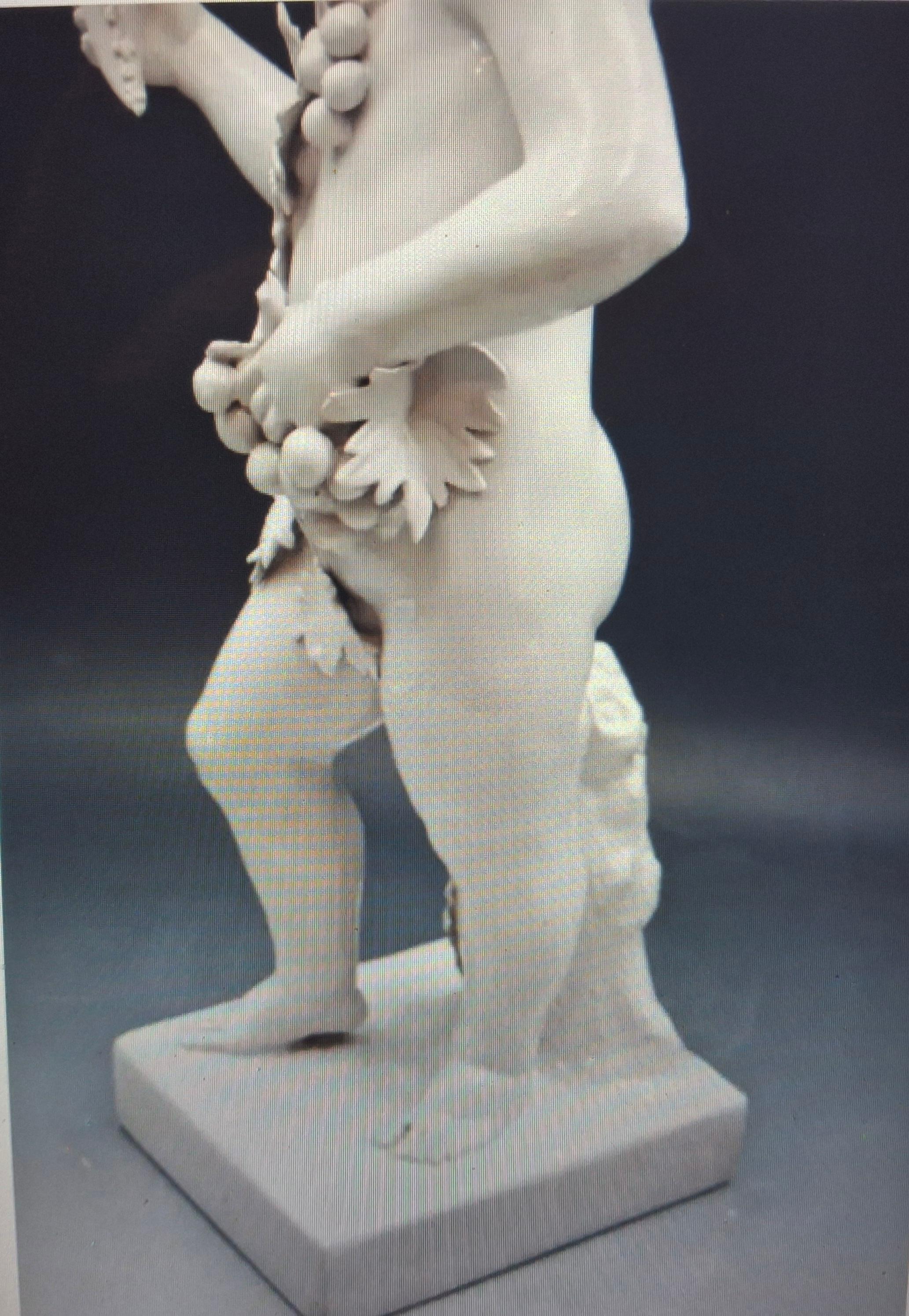 c1900 Continental Gran Escultura Niño Bacanal - Terracota vidriada en venta 1