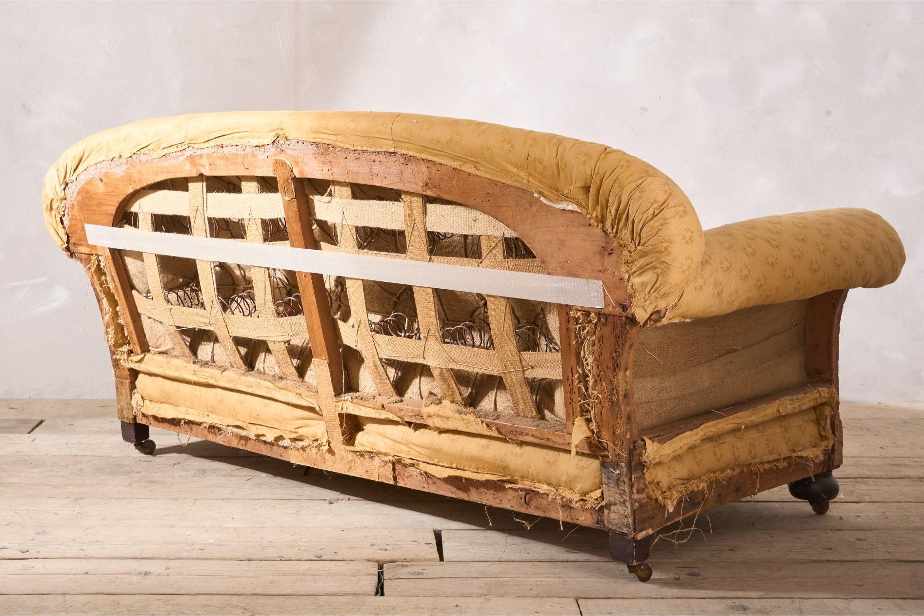 Upholstery c.1900 Curved back English country house sofa For Sale