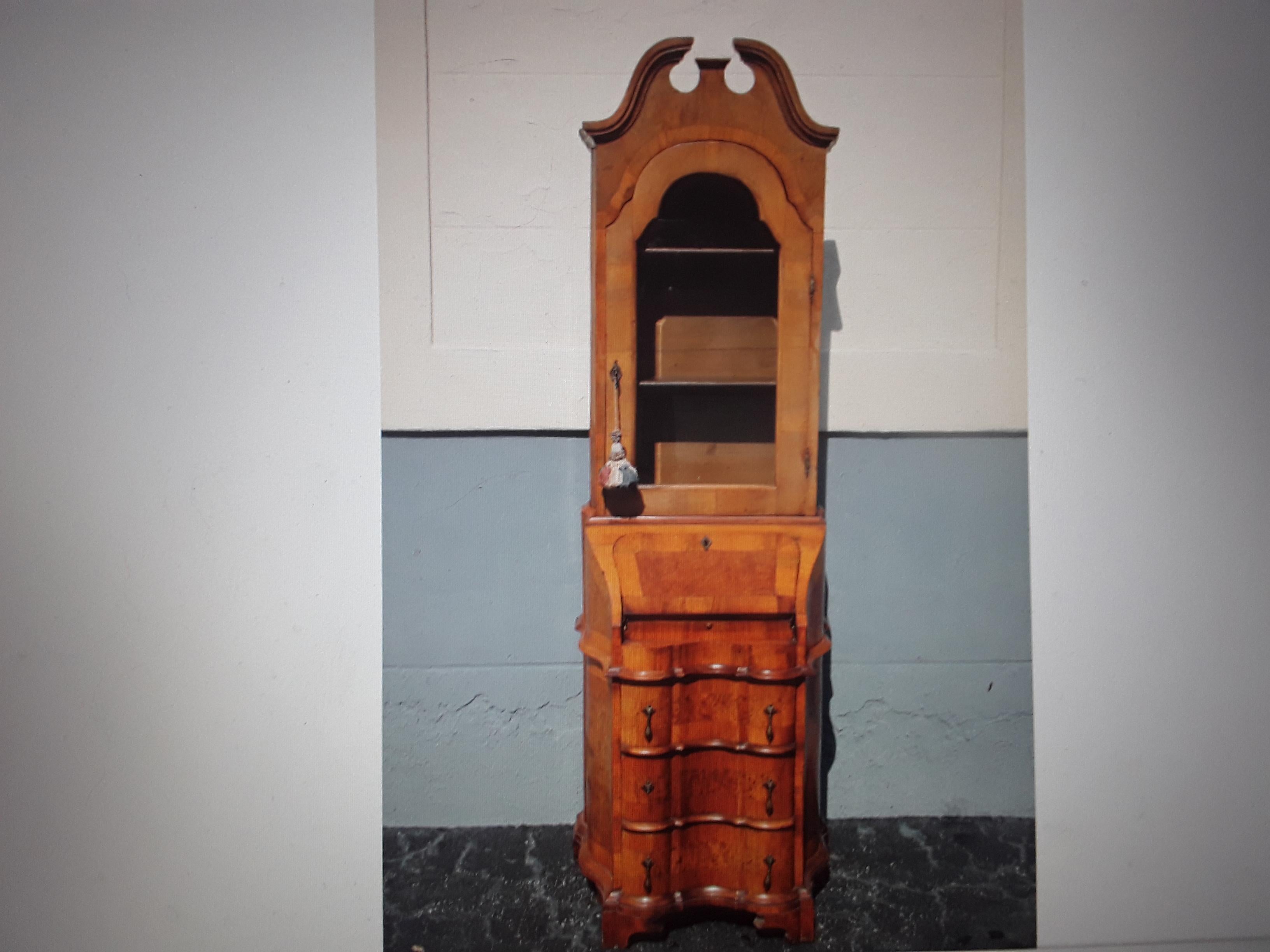 c1900 French Antique Louis XVI Style Burl Wood Secretary/ Desk - Petite Size For Sale 9