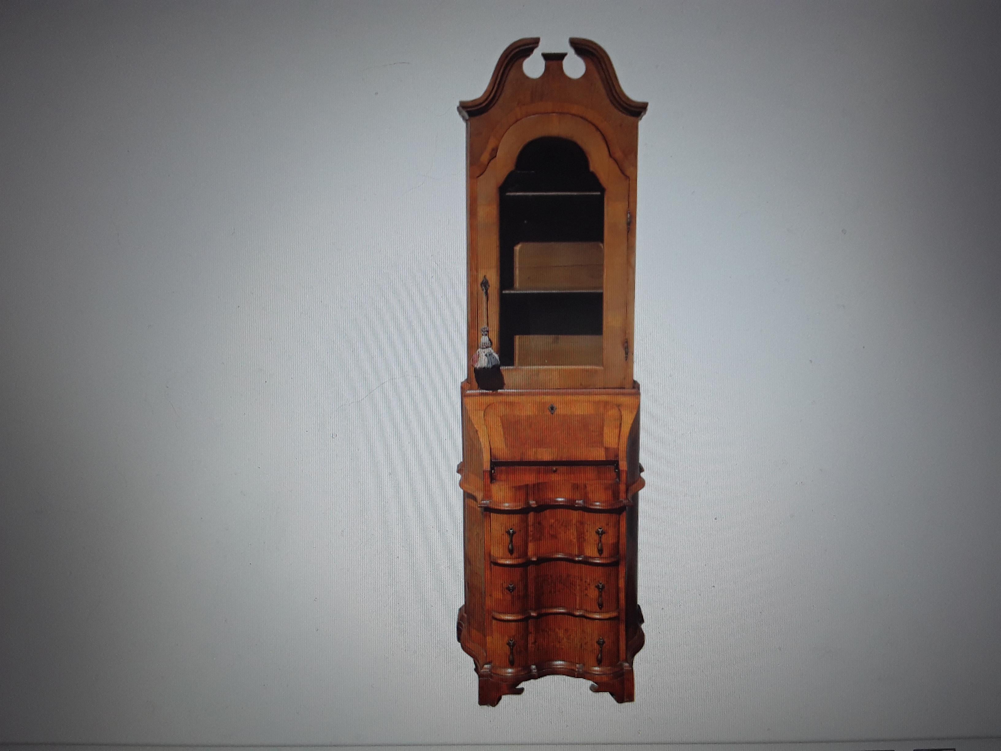 c1900 French Antique Louis XVI Style Burl Wood Secretary/ Desk - Petite Size For Sale 12