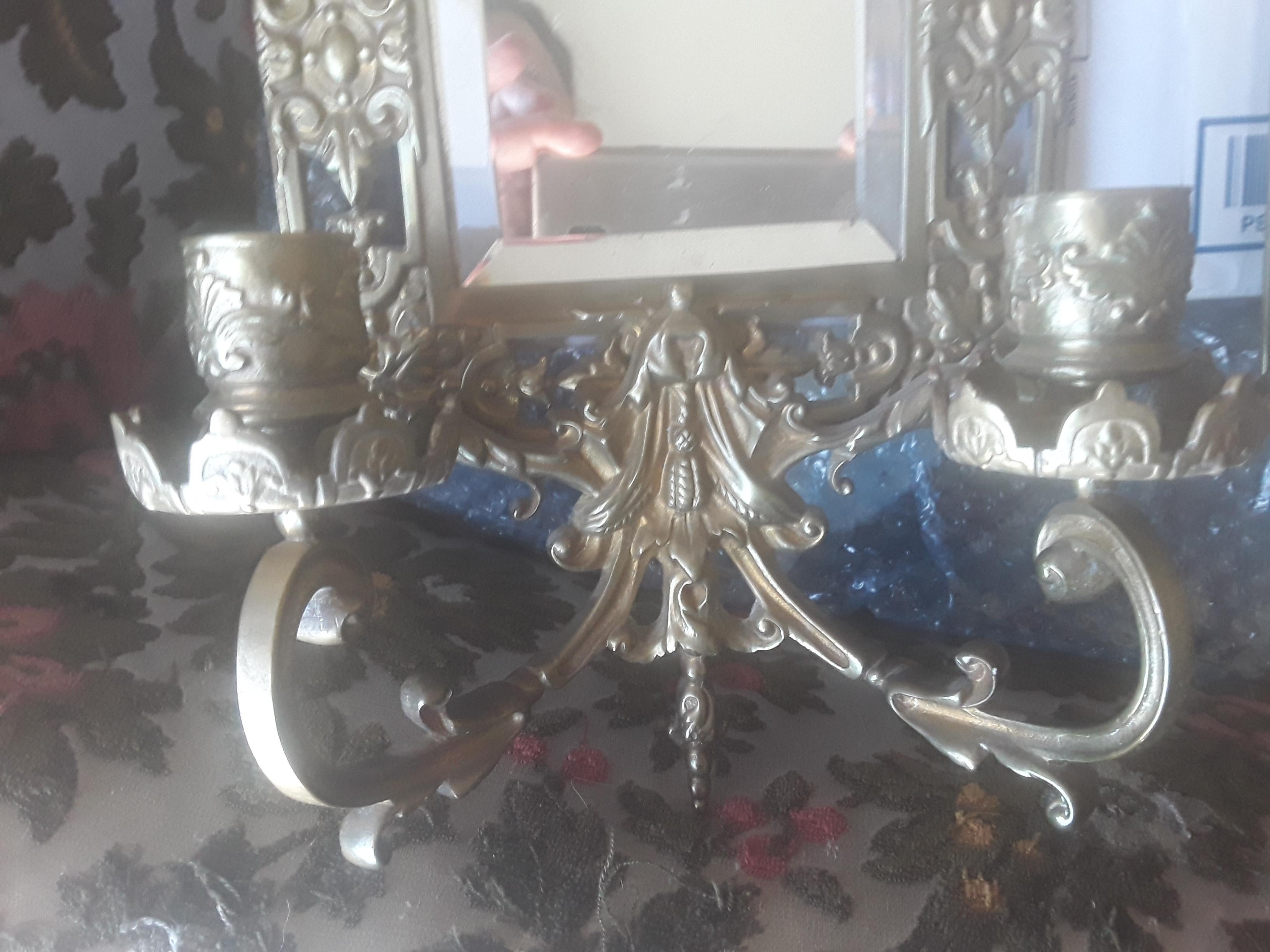 Inizio XX secolo c1900 French Antique French Pair Neoclassic Cast Brass Candle Holder Wall Sconces - Koi in vendita
