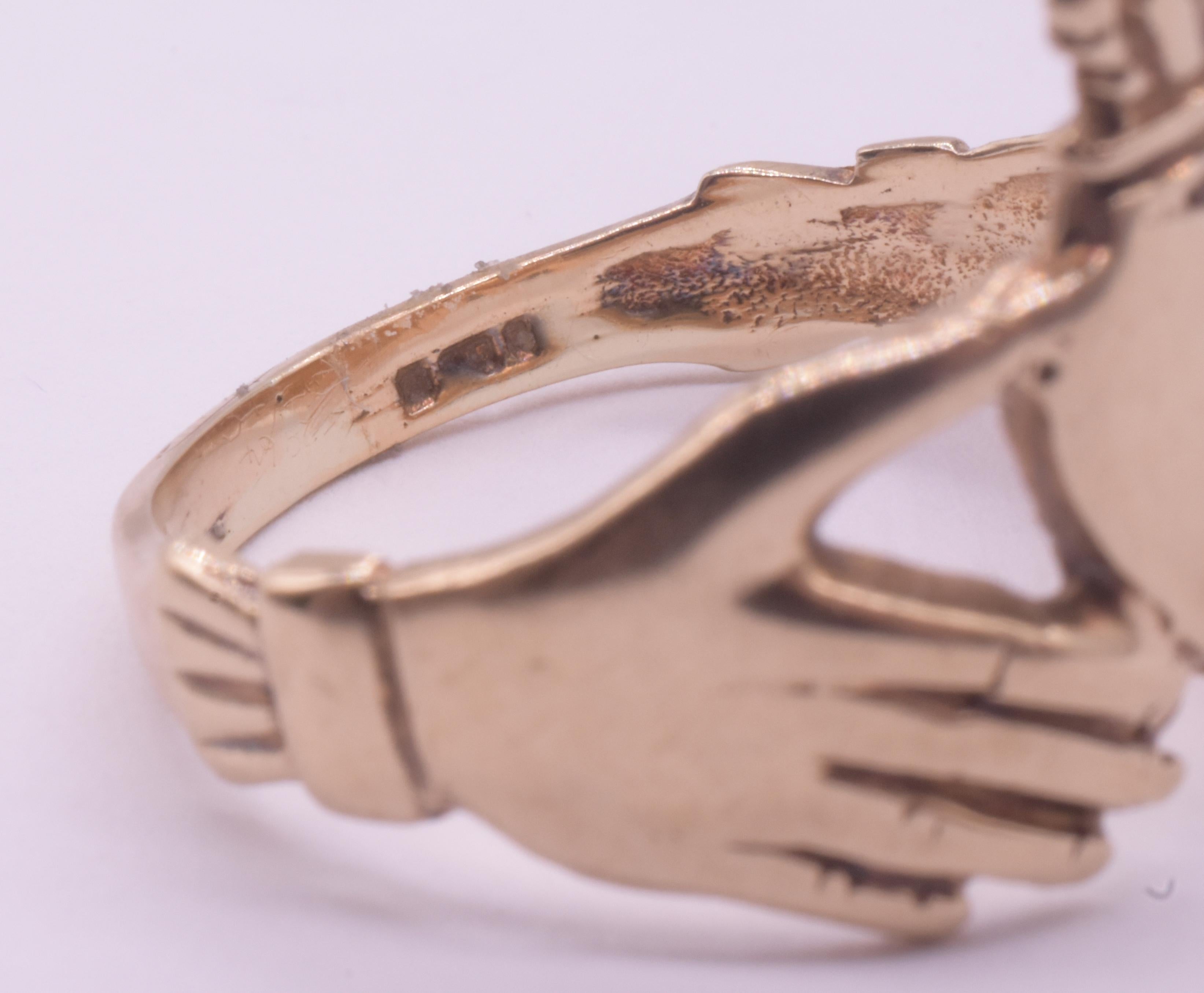Edwardian C1900 Irish Claddagh Ring with Hands Holding Heart, size 9