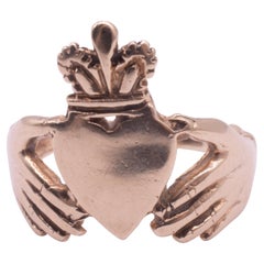 C1900 Irish Claddagh Ring with Hands Holding Heart, size 9