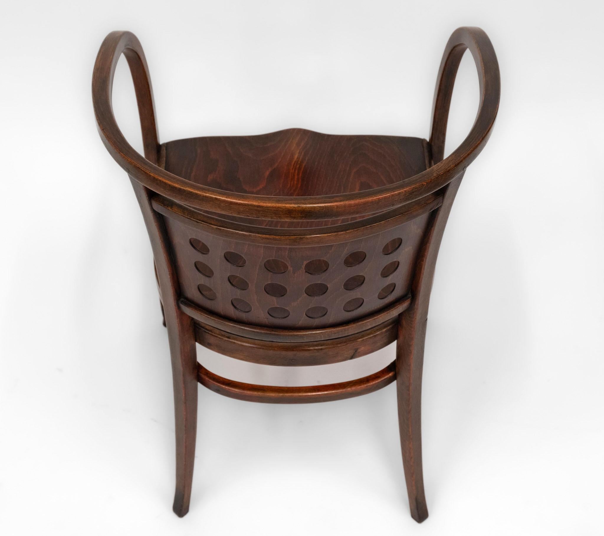 Austrian C1905 Pair Vienna Secessionist Bentwood Armchairs Designed By Otto Wagner Model For Sale