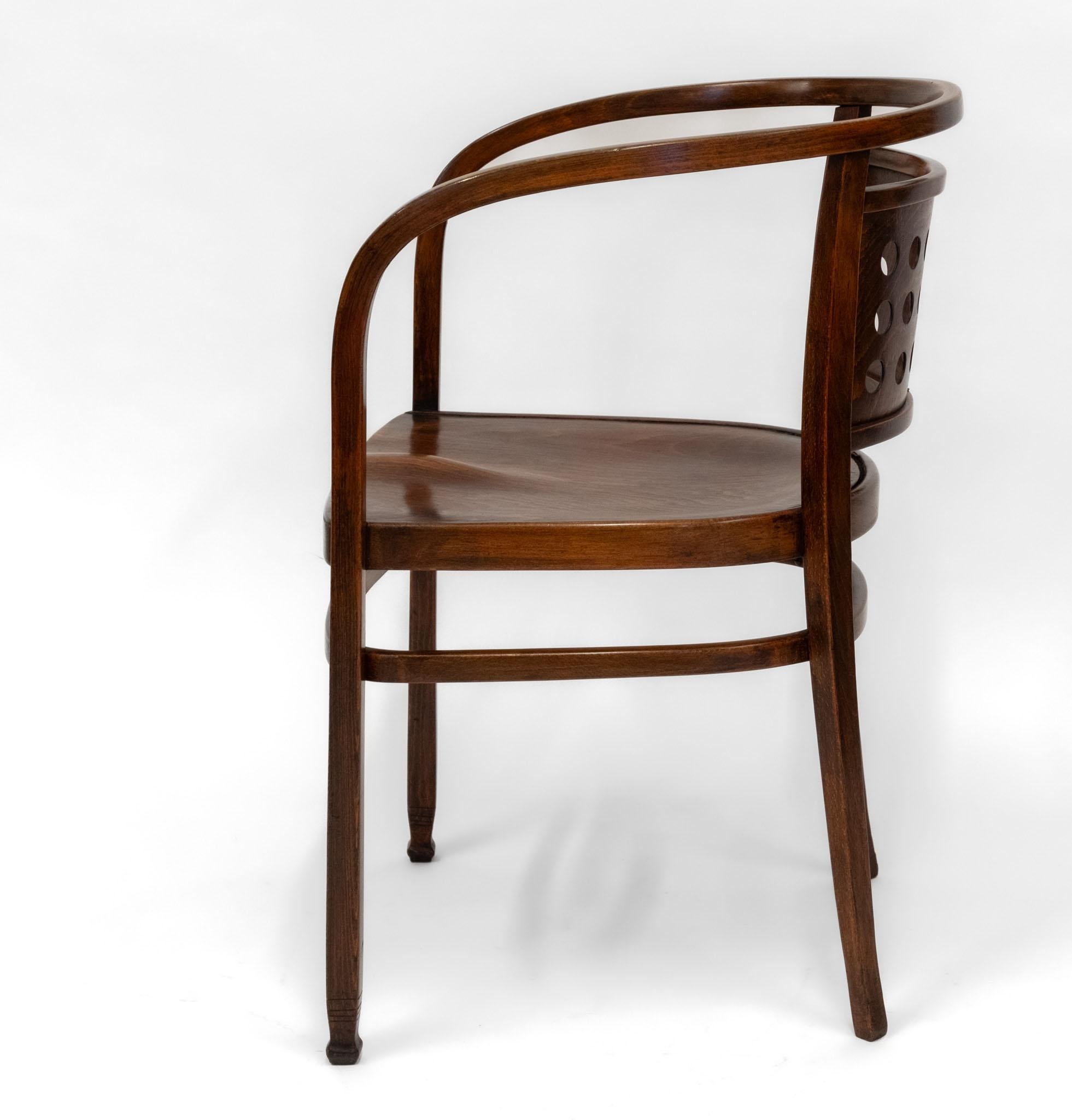 20th Century C1905 Pair Vienna Secessionist Bentwood Armchairs Designed By Otto Wagner Model For Sale