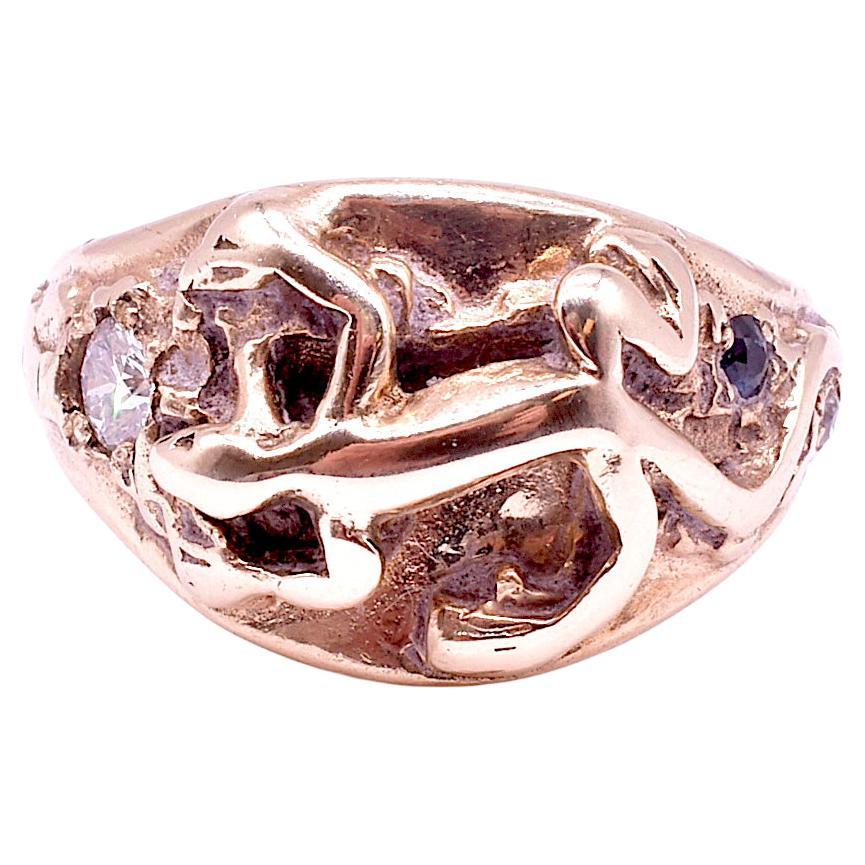 C1910 14K Diamant und Saphir Nieten-Ring mit geschnitzter Eidechsenform im Zustand „Hervorragend“ in Baltimore, MD