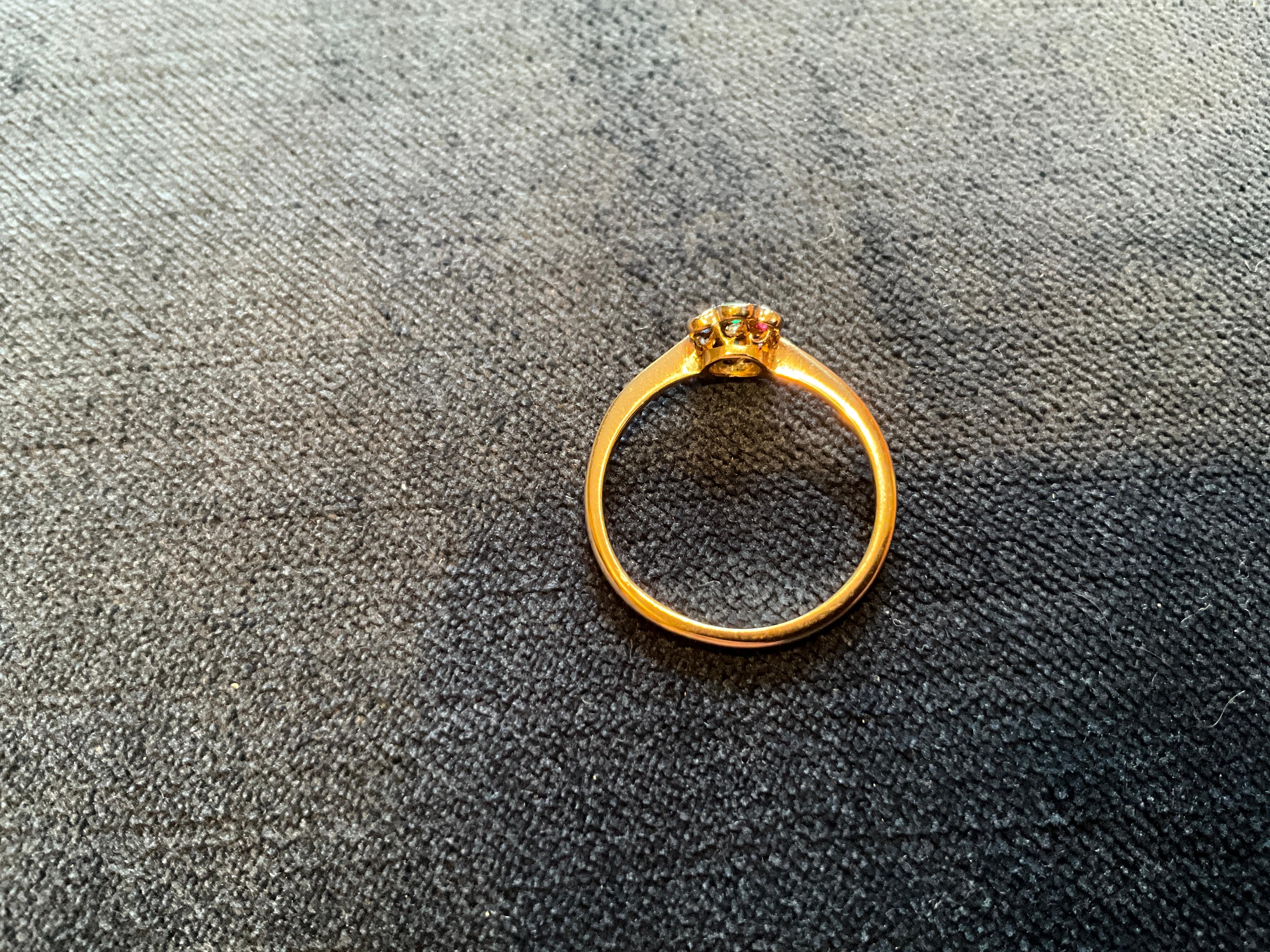 Anello a grappolo di fiori C1910 18K con gemme 
