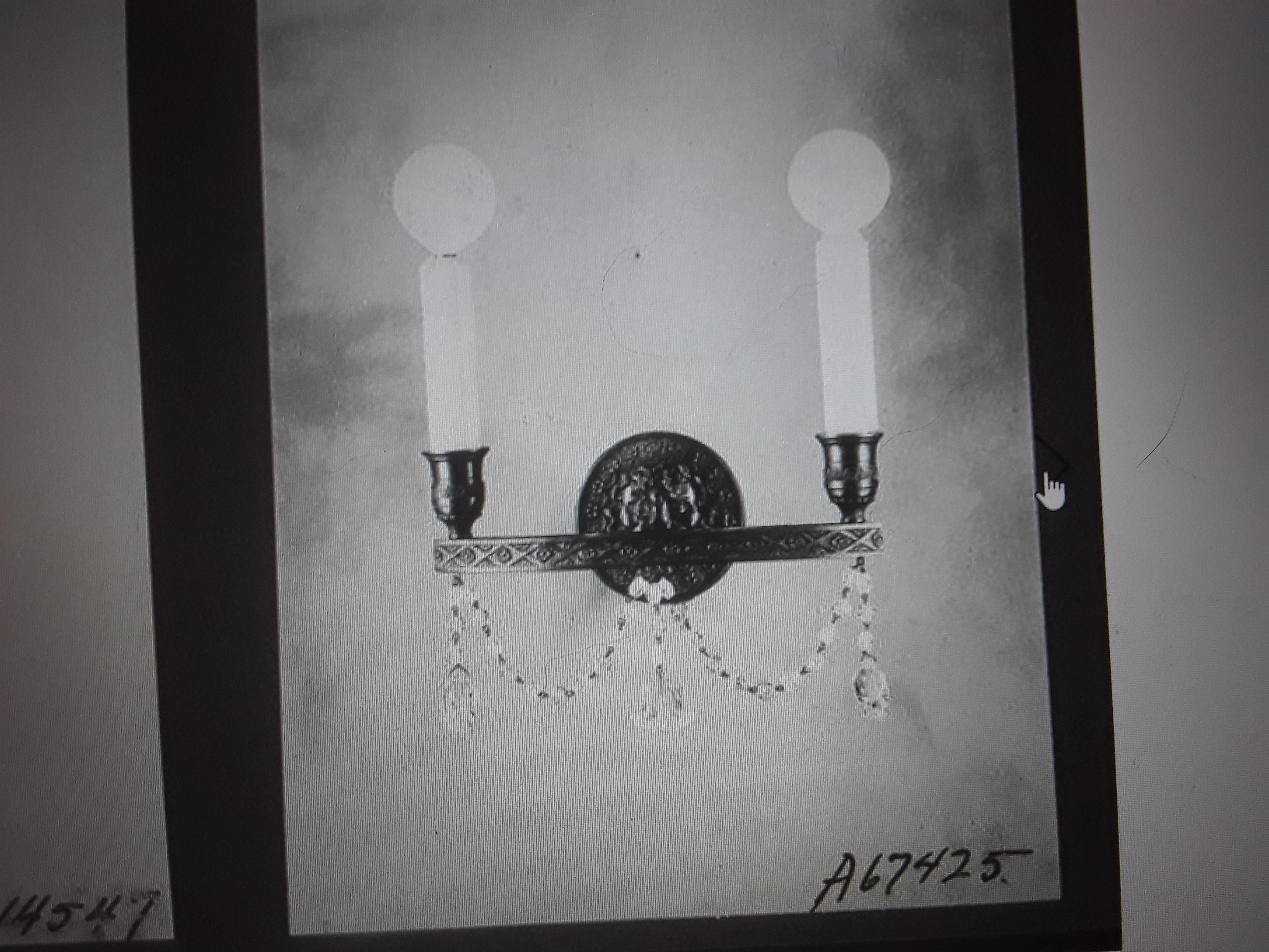 c1914 Paar E.F. Caldwell Neoklassizistische Wandleuchter „Northwind“ aus Bronze und Kristall im Zustand „Gut“ im Angebot in Opa Locka, FL