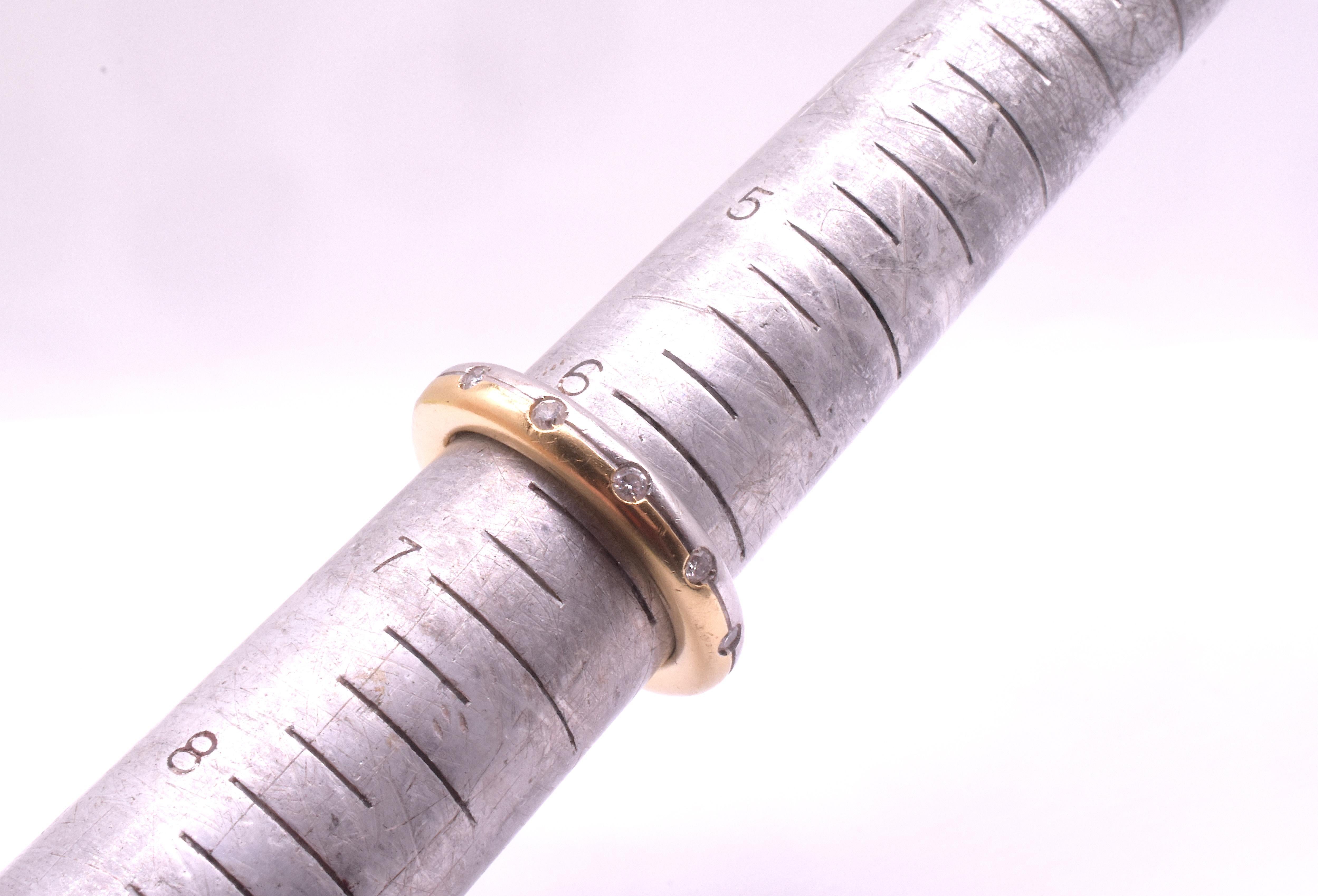 Eternity-Ring aus 18 Karat und Platin mit horizontaler Array von Diamanten, um 1920 im Angebot 4