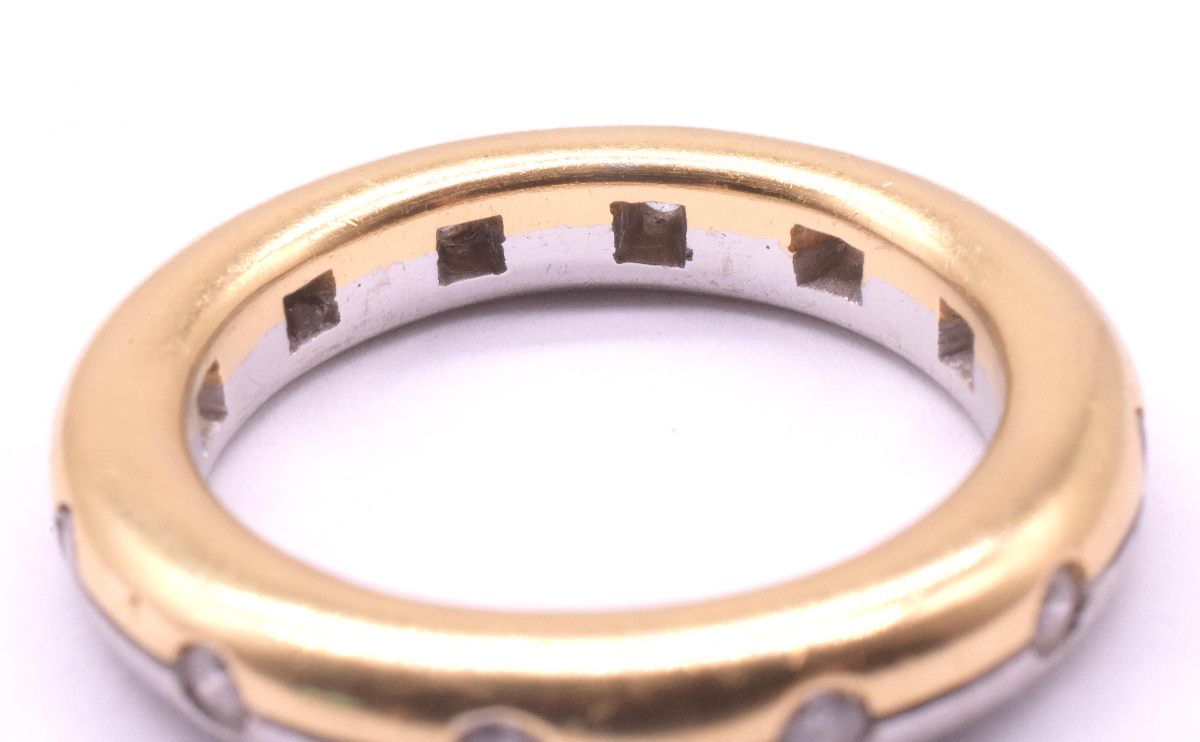 Eternity-Ring aus 18 Karat und Platin mit horizontaler Array von Diamanten, um 1920 im Angebot 2