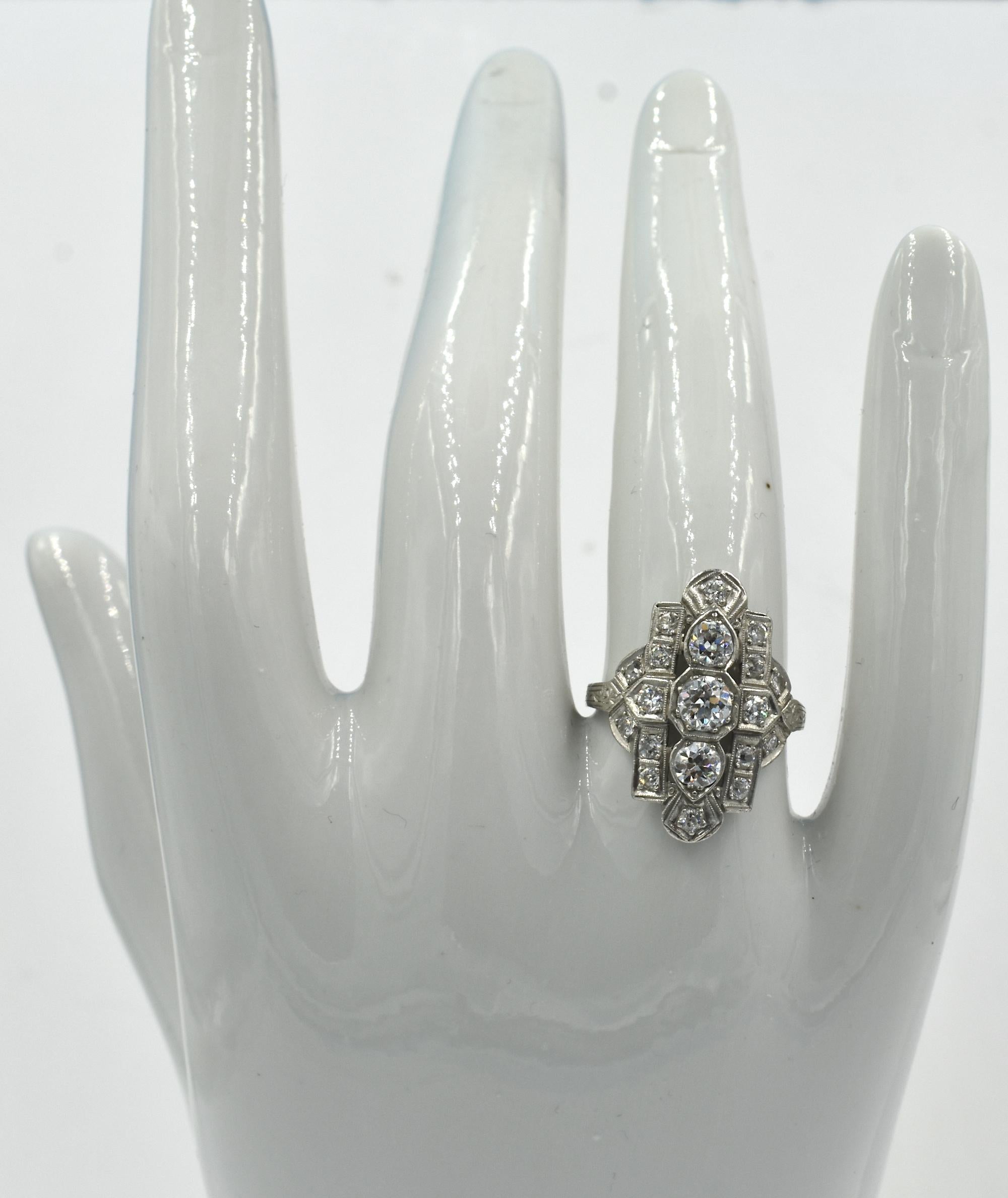 Women's Diamond and Platinum Art Deco Ring, circa 1920 For Sale