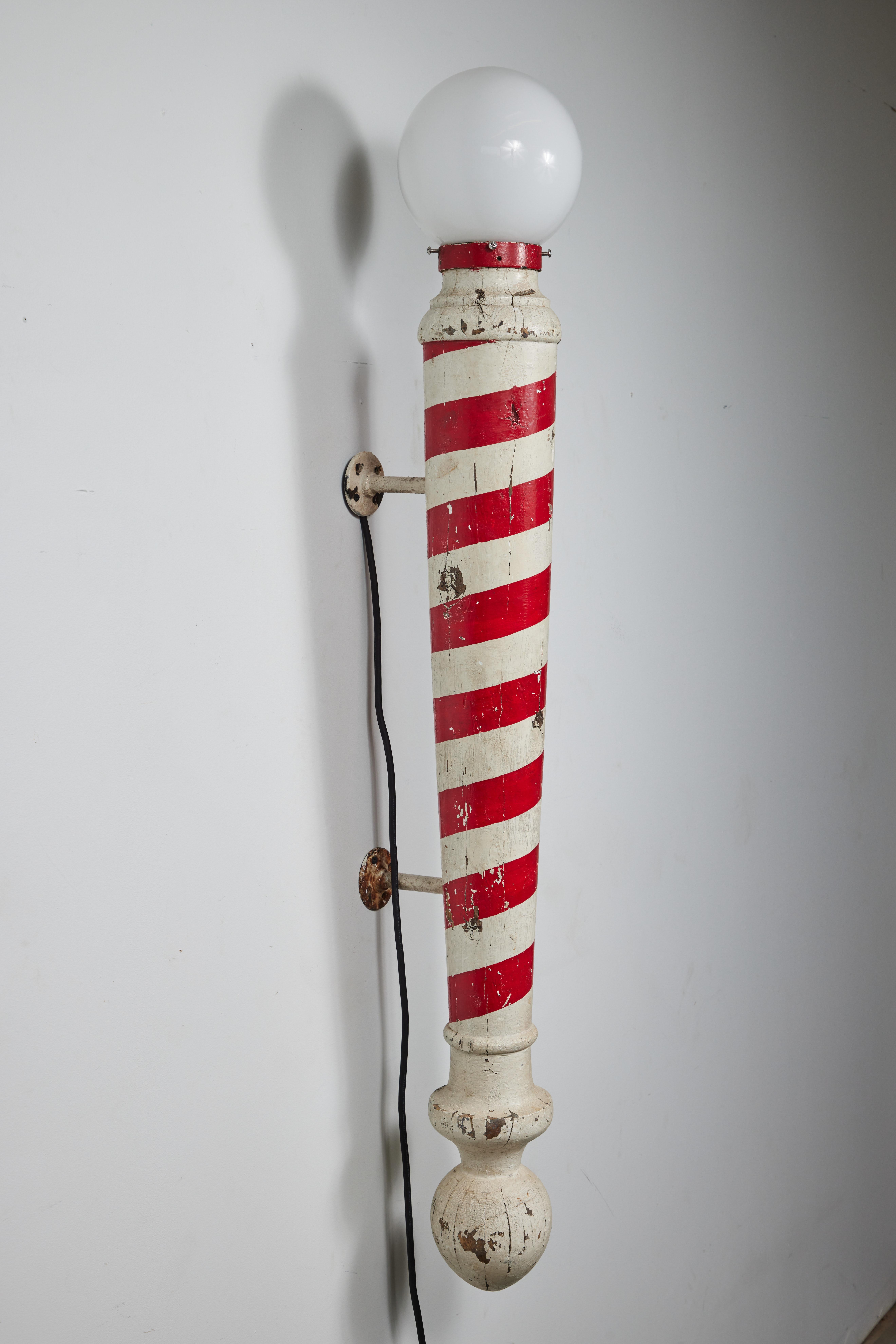 Wood Carved Red and White American Folk Art Barber Pole Trade Sign Sconce, C1920 For Sale 4