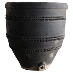 C.C.C. Pot à Cosi noir des années 1920 Wabi Sabi