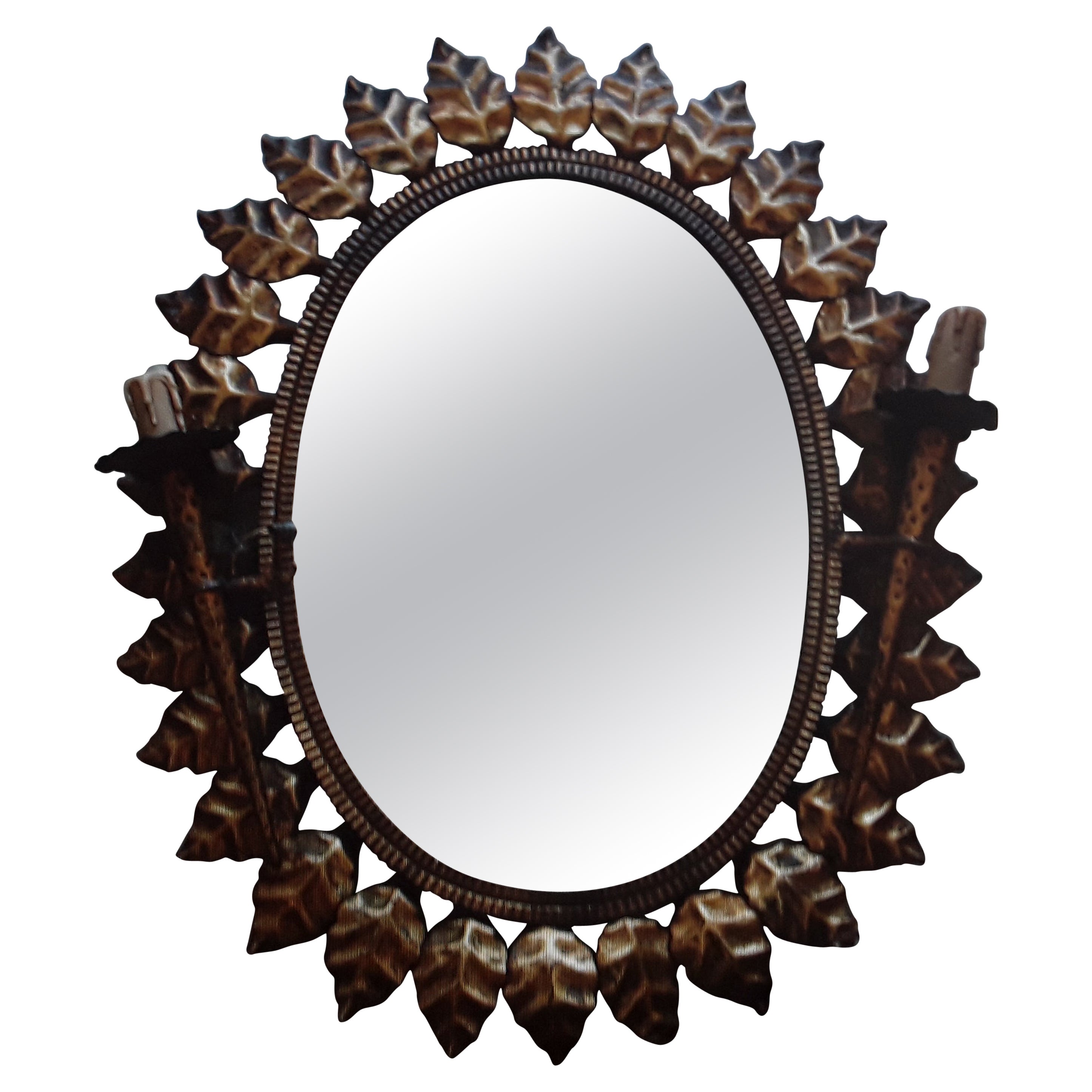 c1920s Französisch Art Deco Giltmetal Large Floral Burst Wall Mirror w / Lights Bagues im Angebot