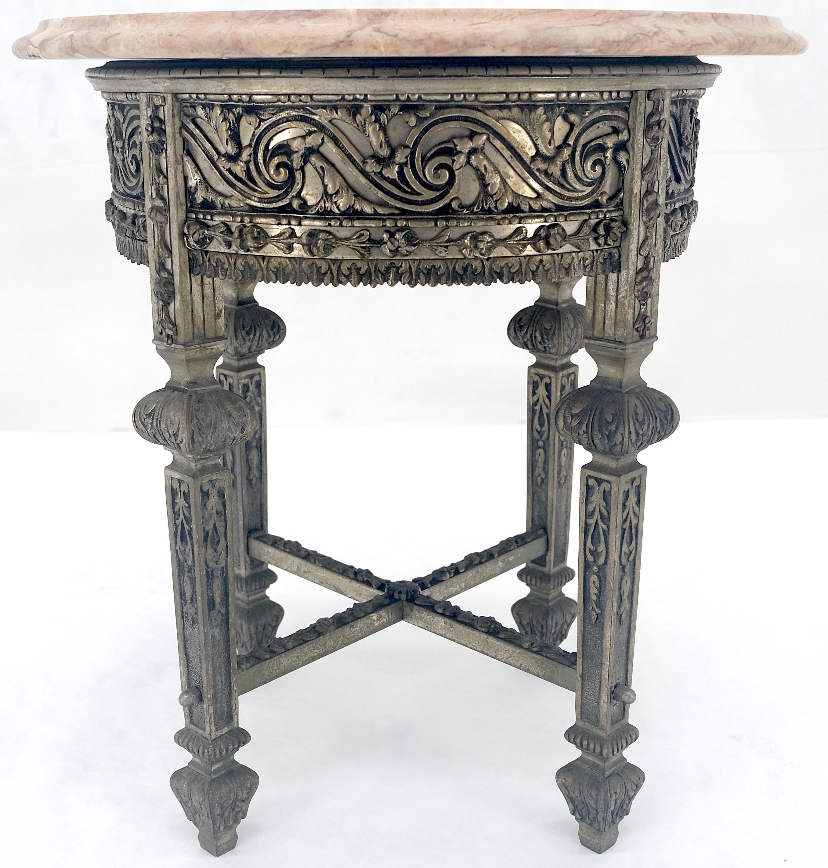 c1920s Runde rosa Marmorplatte Guss Metall Basis Seite Ende Lampe Tisch Stand 