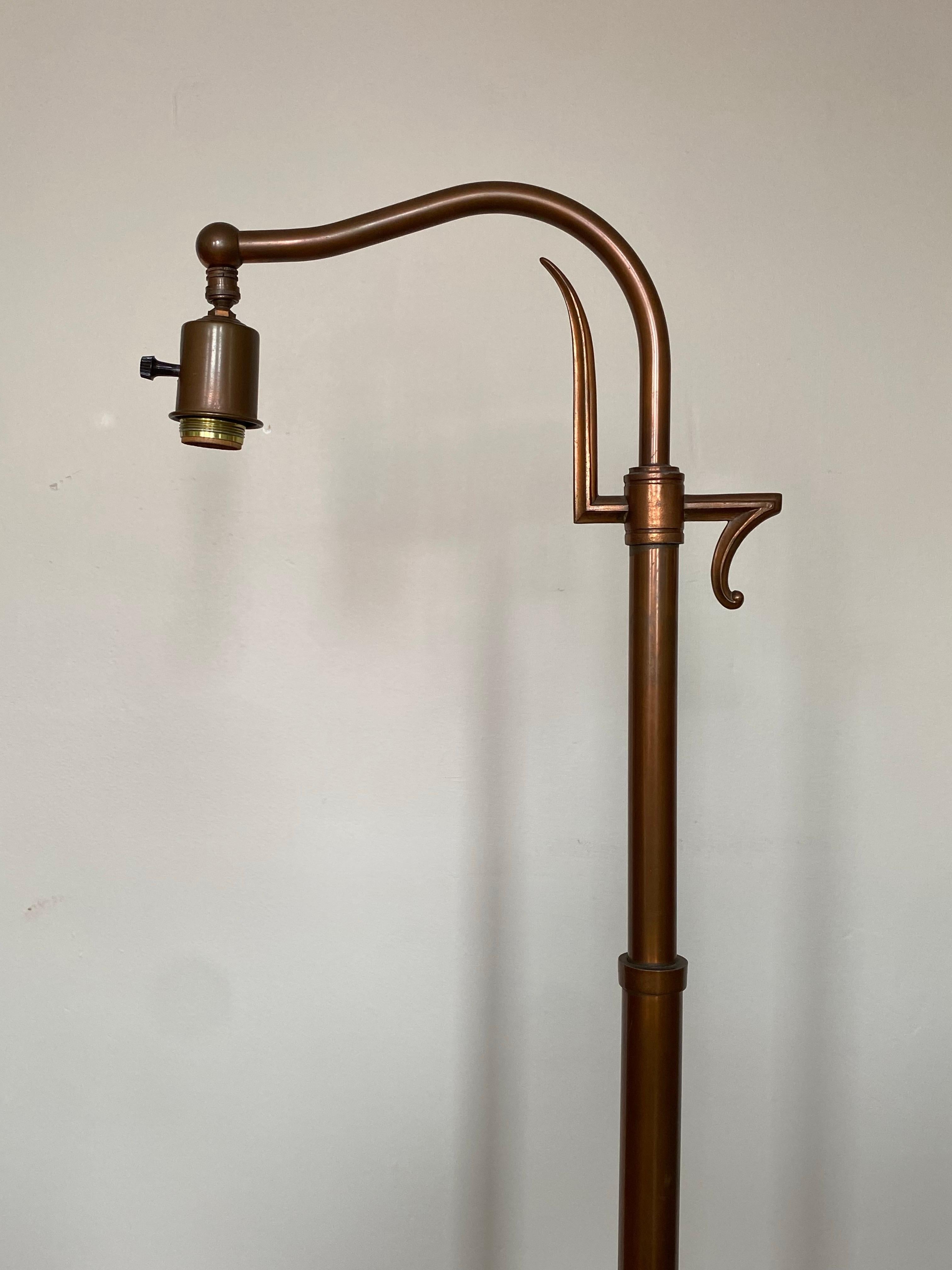Art Déco c1930 Art Deco / Machine Age Copper and Walnut Floor Lamp by FrankArt (signed) in vendita