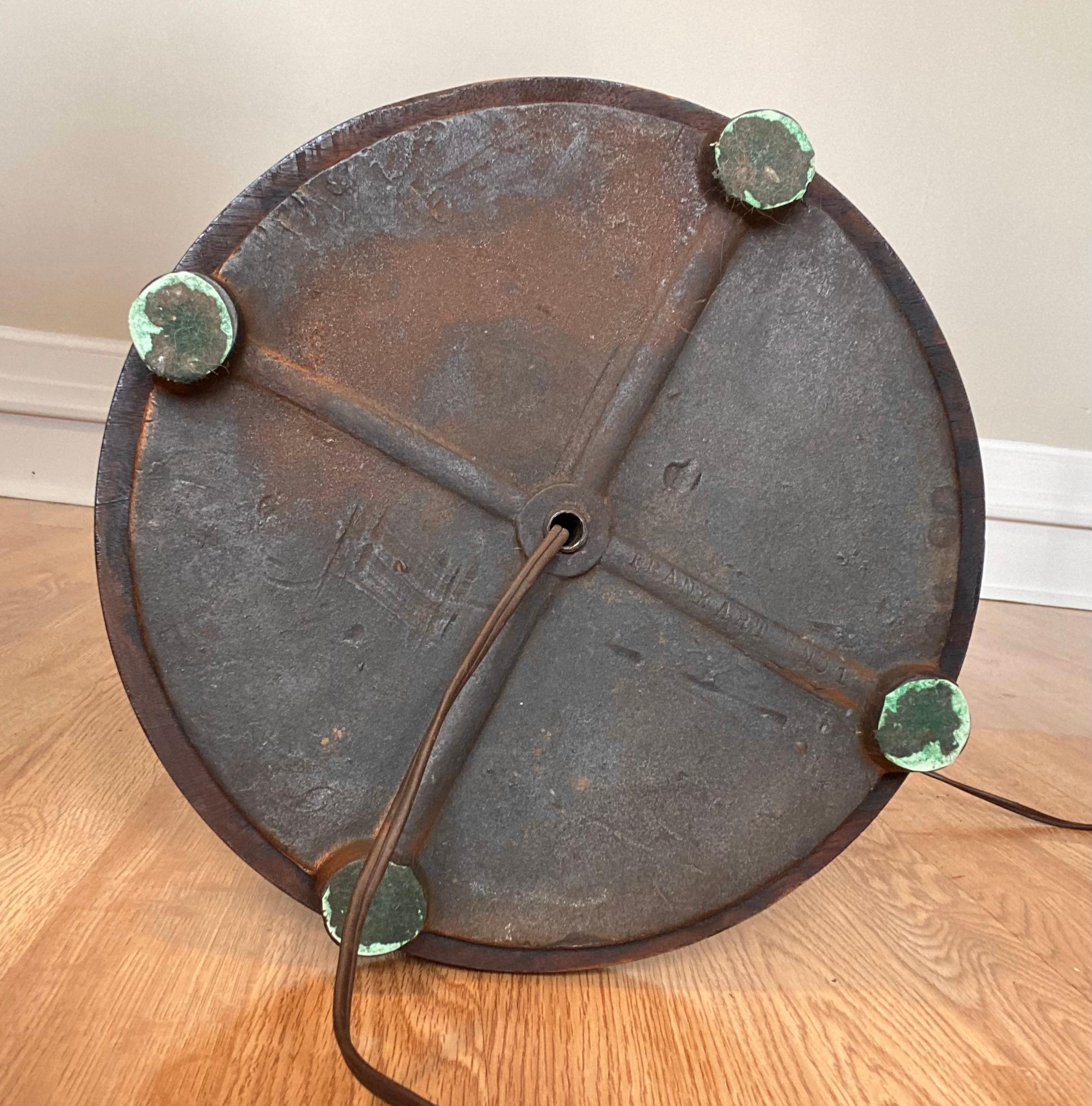 Rame c1930 Art Deco / Machine Age Copper and Walnut Floor Lamp by FrankArt (signed) in vendita