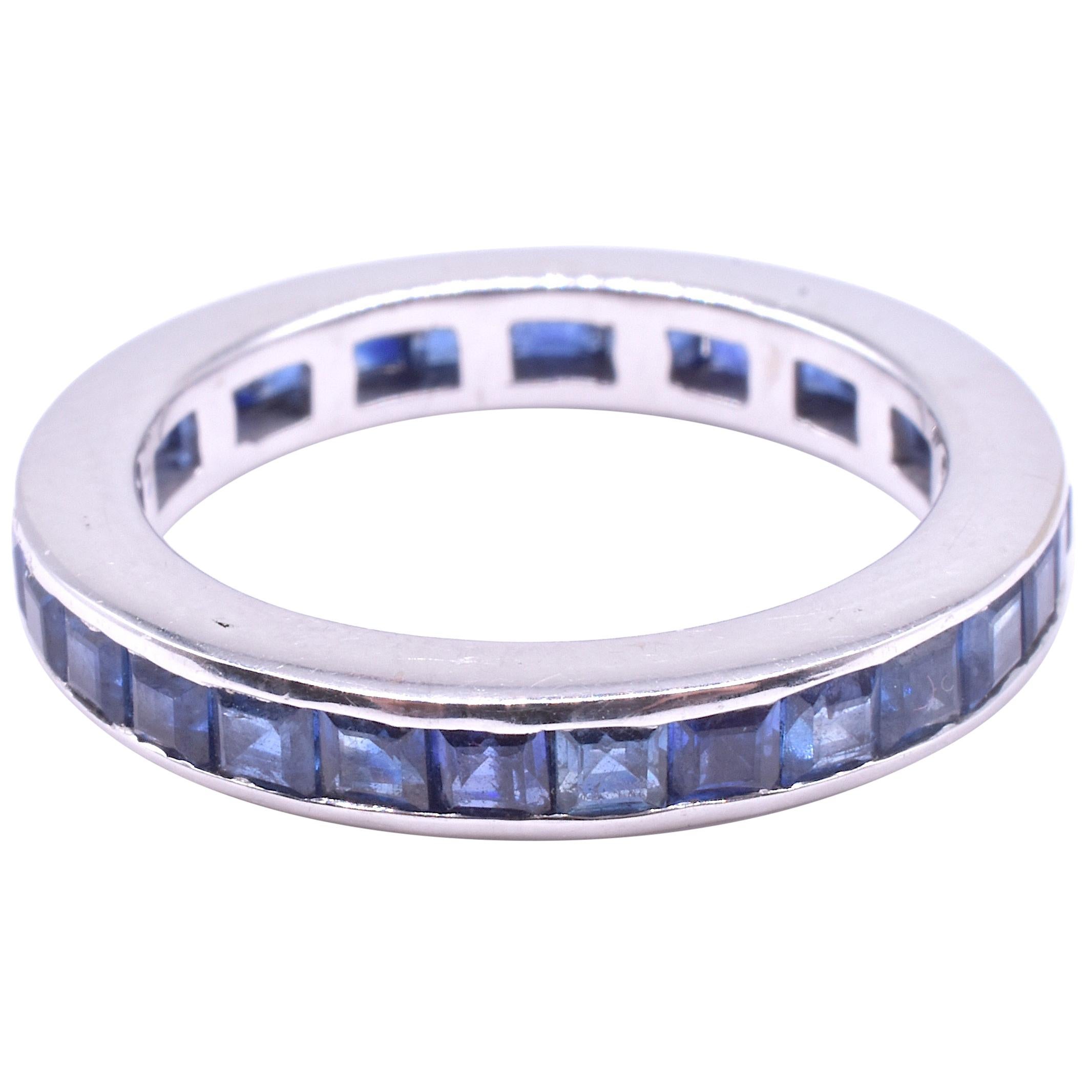 Art Deco Sapphire Eternity Band in polished White Gold, circa 1930 For Sale