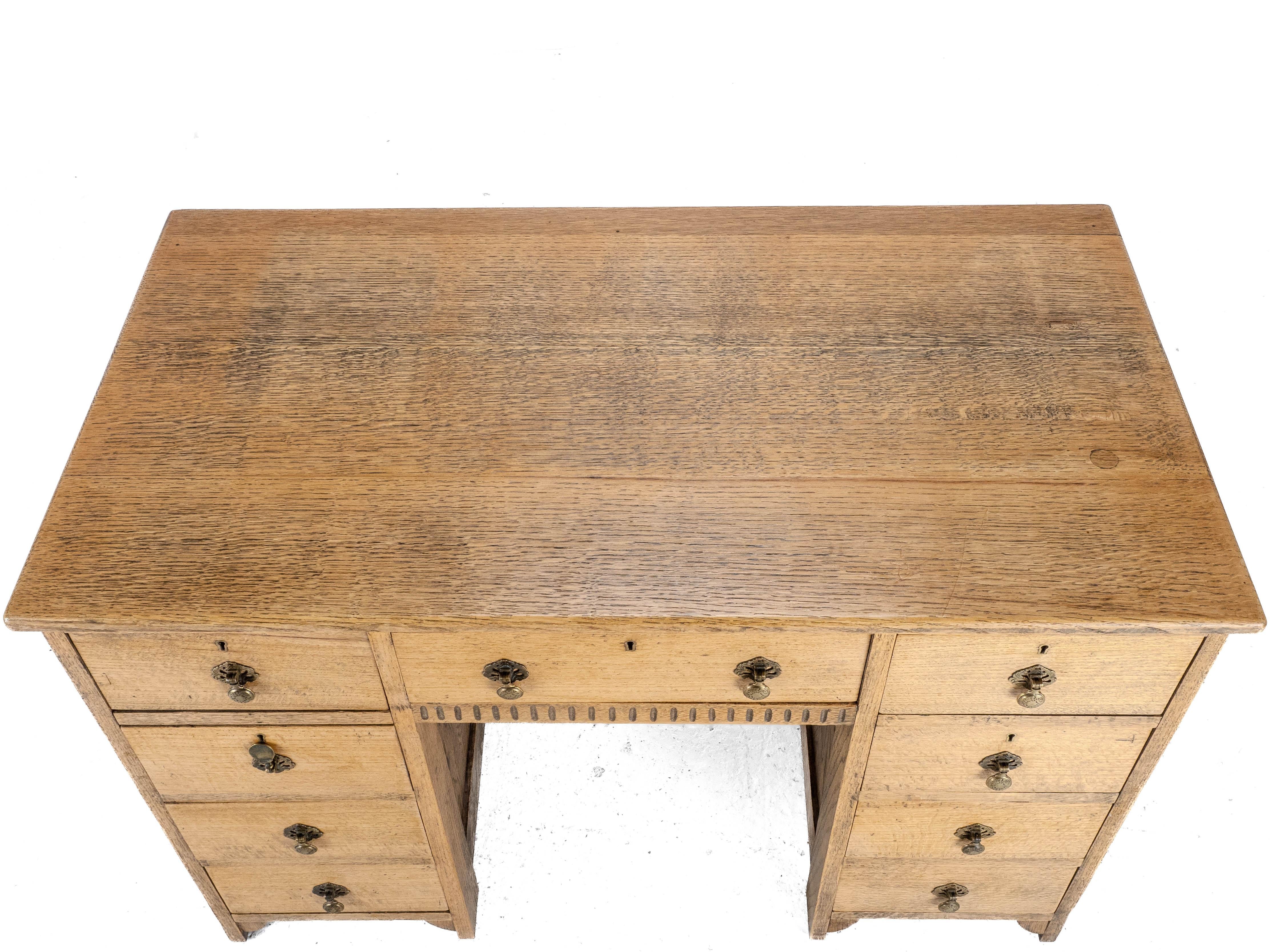 20th Century C1930 Arts & Crafts Style Golden Oak Desk / Dressing Table (Light Oak)