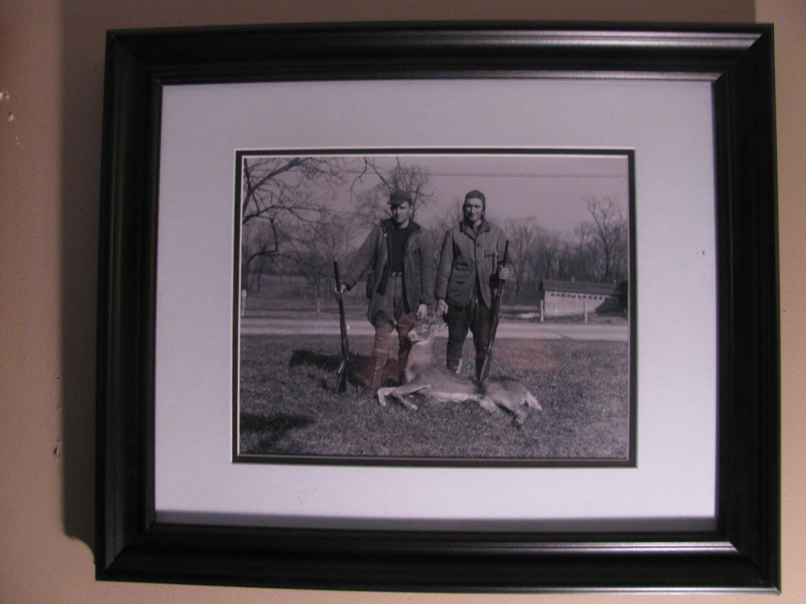 Hand-Crafted C1930 New Jersey Hunt Scene For Sale