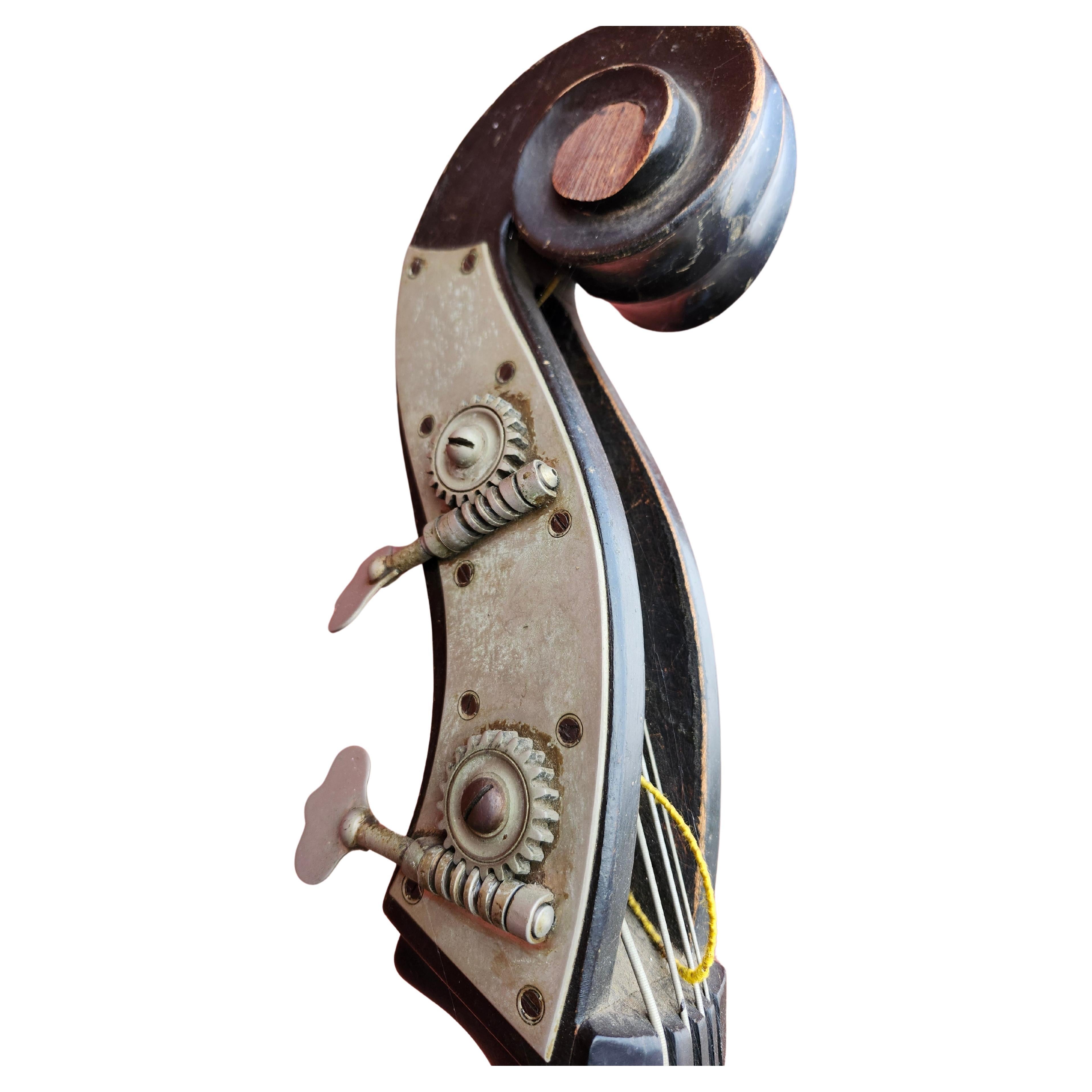 C1930 Vintage & ungewöhnliche Form aufrechter Bass Benedikt Lang Deutschland (Böhmisch) im Angebot