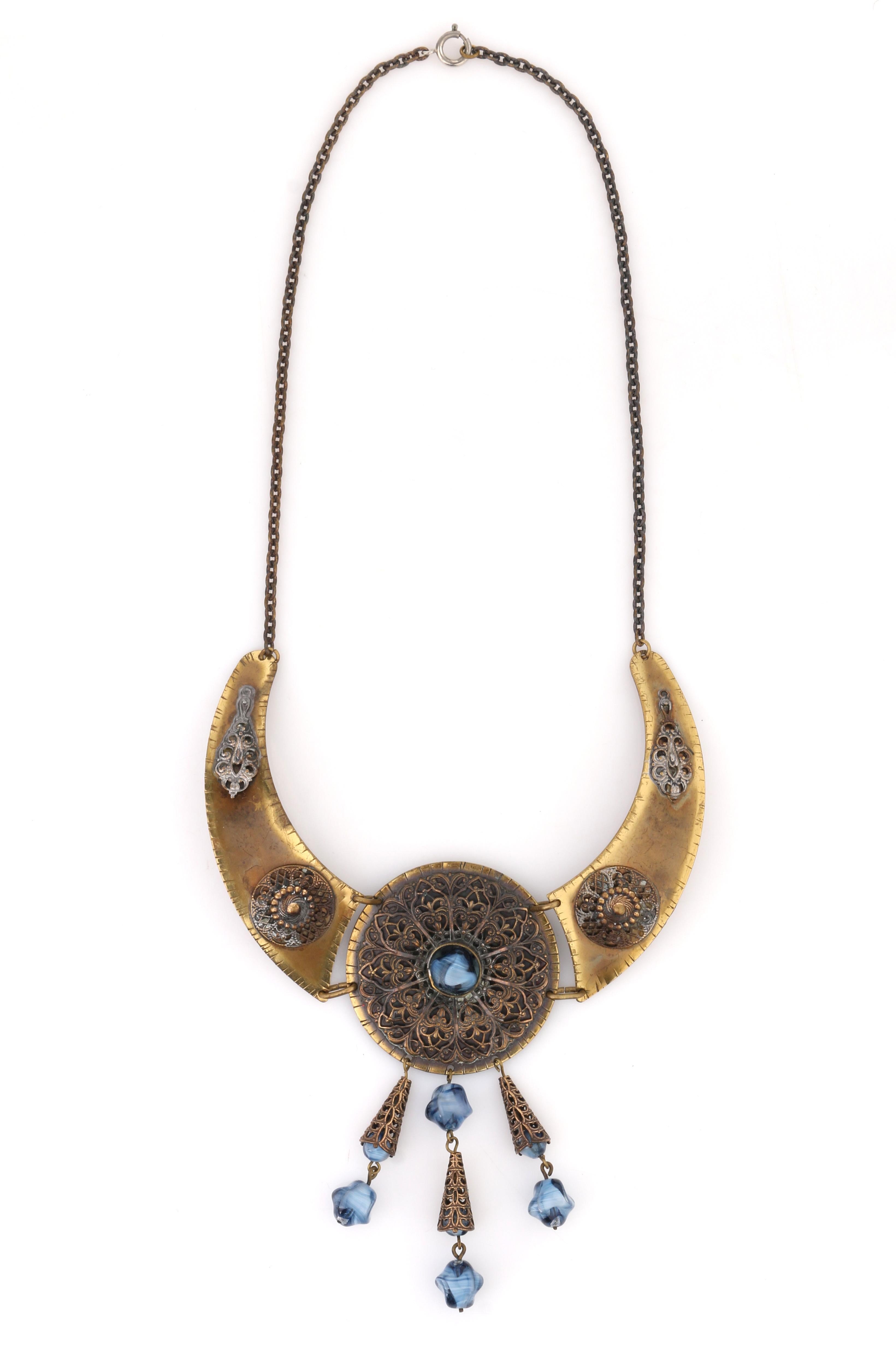2-teiliges Bib-Halsband aus Messing mit filigranem und marmoriertem tschechischem Glas 1