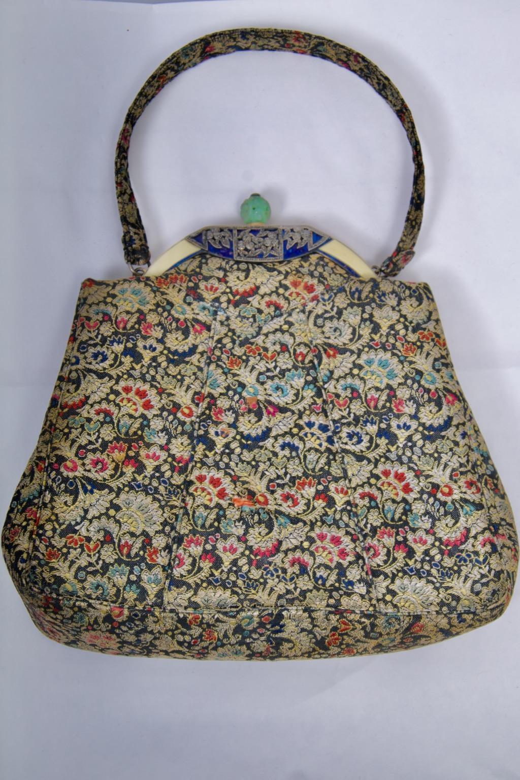 c.1930 Borsa da sera in broccato con accenti di giada in vendita 4