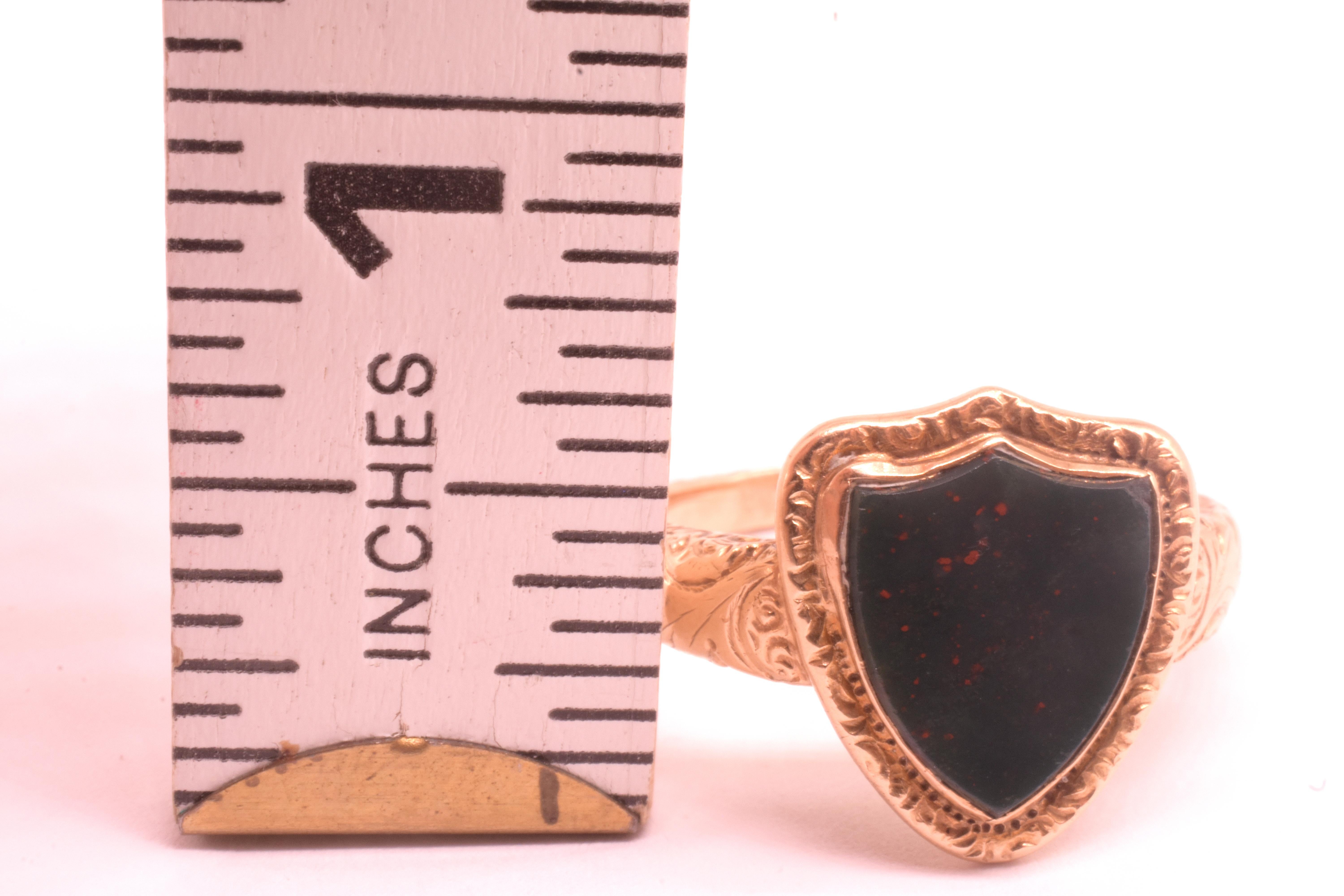 C1935 14K Bloodstone Signet Ring with Two Engrailed Top Escutcheon (SHIELD) For Sale 6