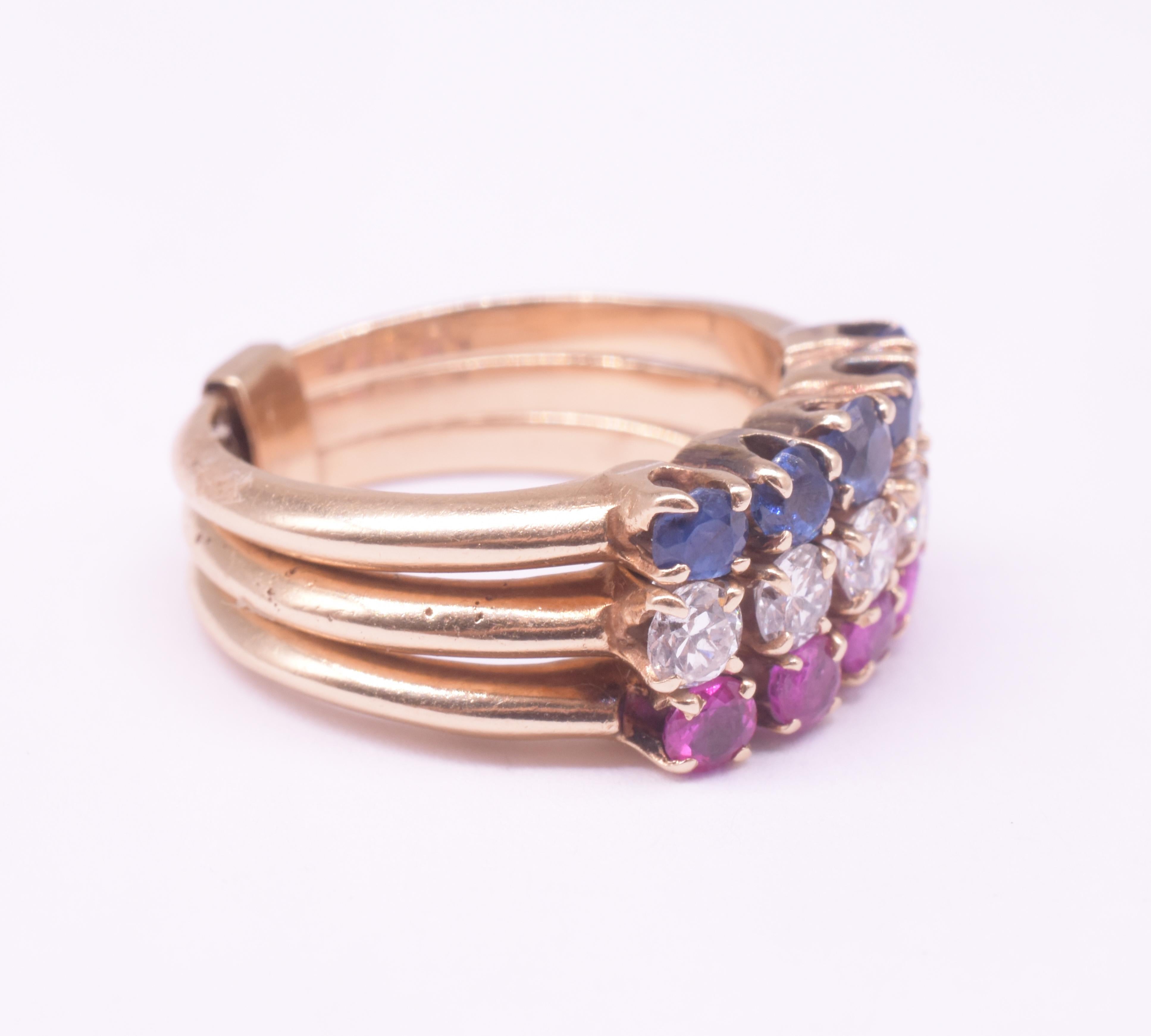 C1940 Bague Harem avec 3 bandes de rubis, diamants et saphirs taille 5.5 Excellent état - En vente à Baltimore, MD