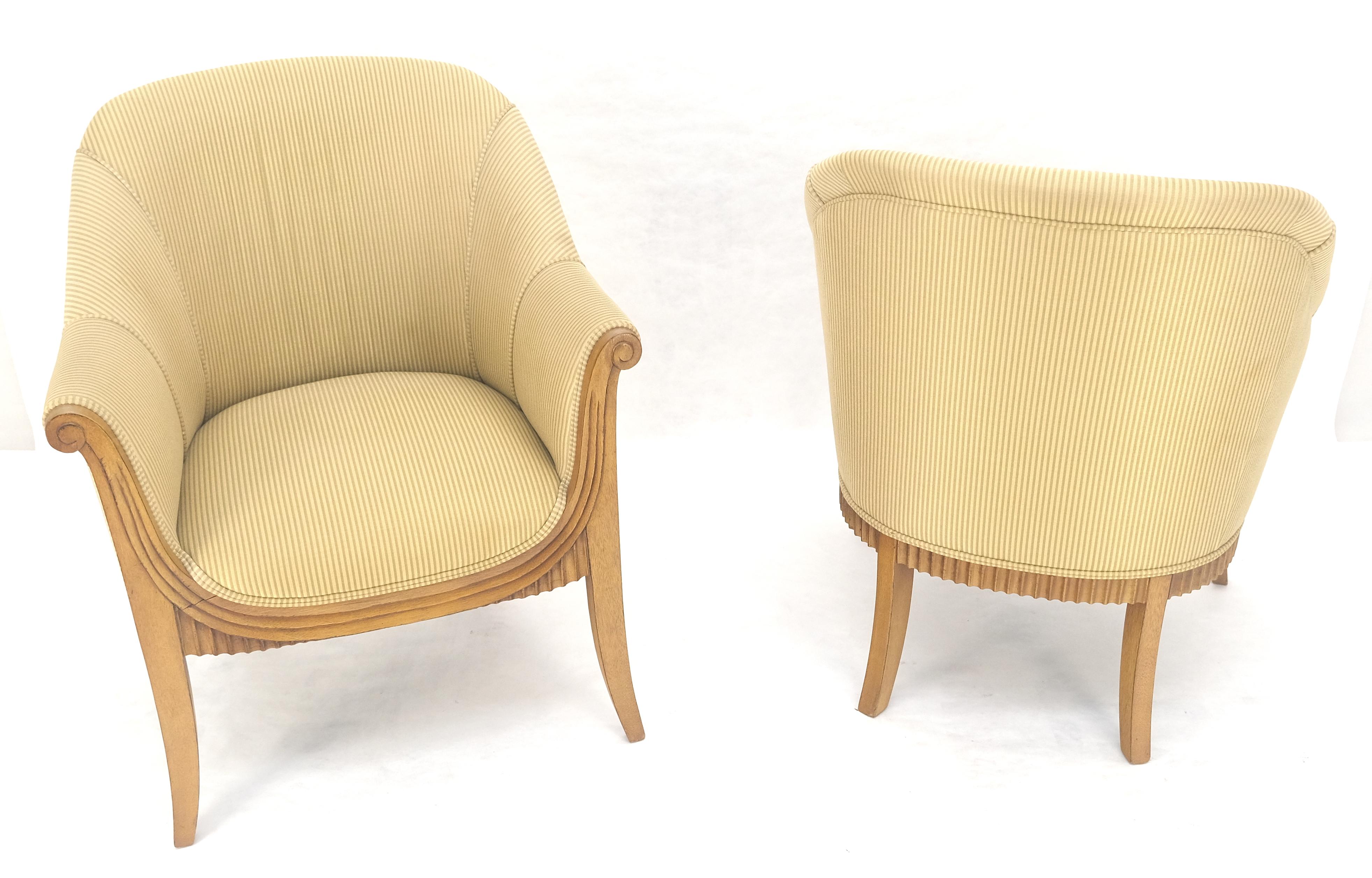 c.1940s Pair Leon Jallot Atr. Carved Scallop Edge Bergere Arm Lounge Chairs MINT For Sale 4