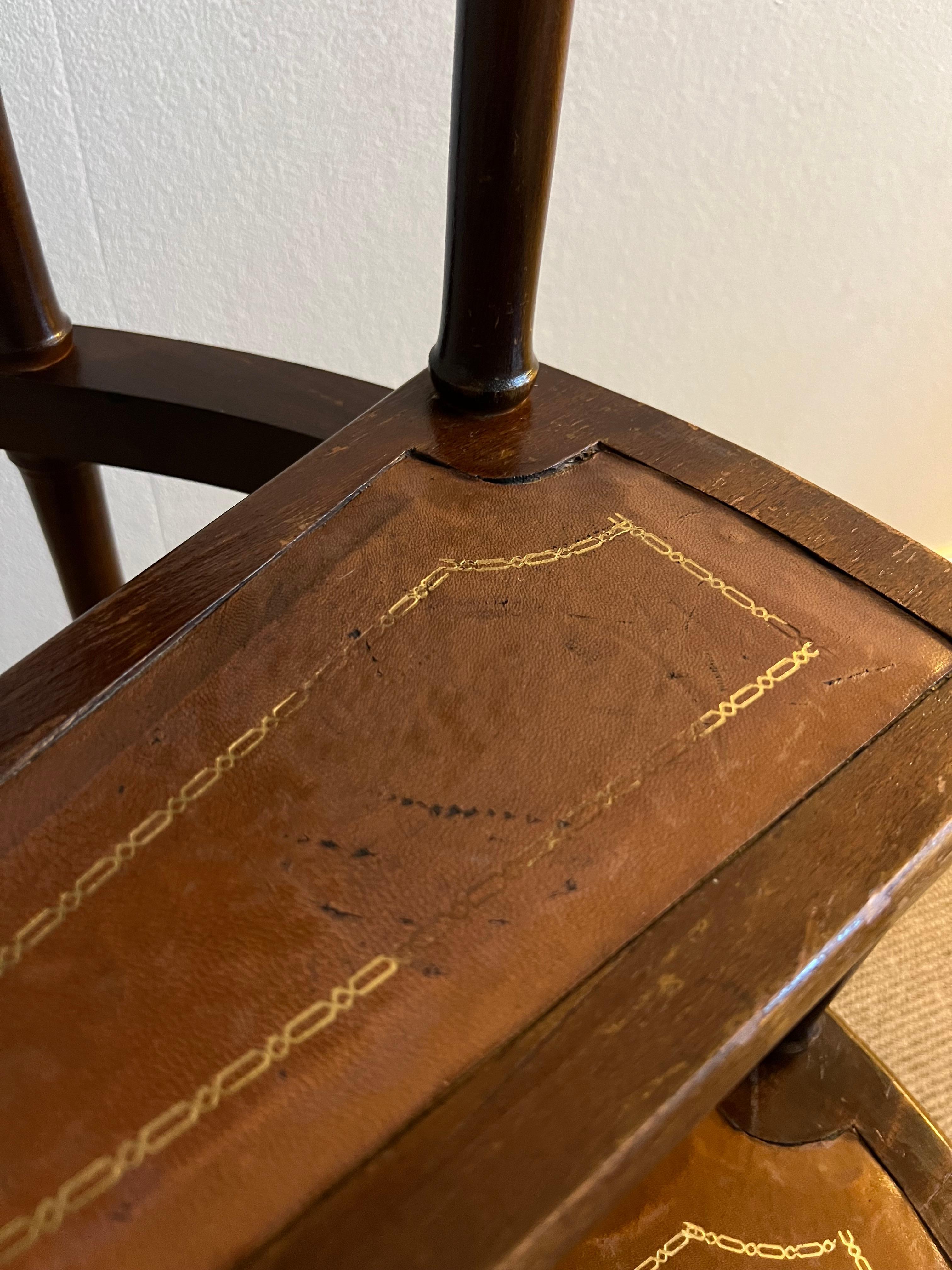 c.1940 Rara scala da biblioteca in mogano e pelle inglese d'epoca / scala a gradini in vendita 6